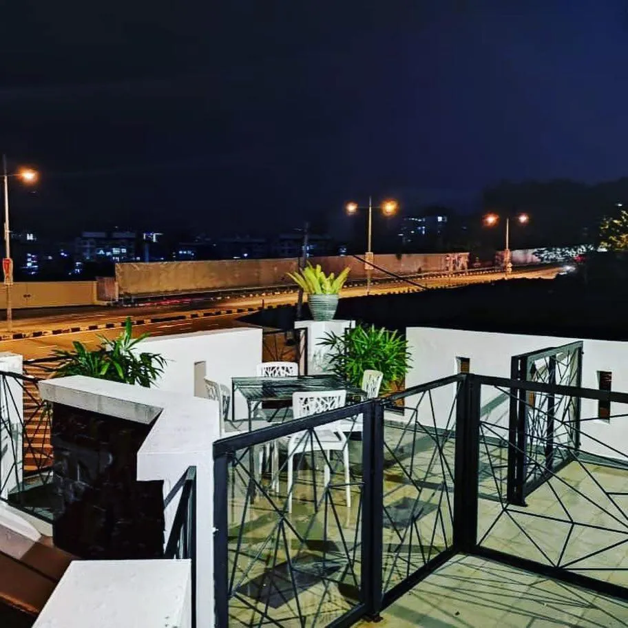 The Best Hotel in Bayan Lepas - THE LOV PENANG