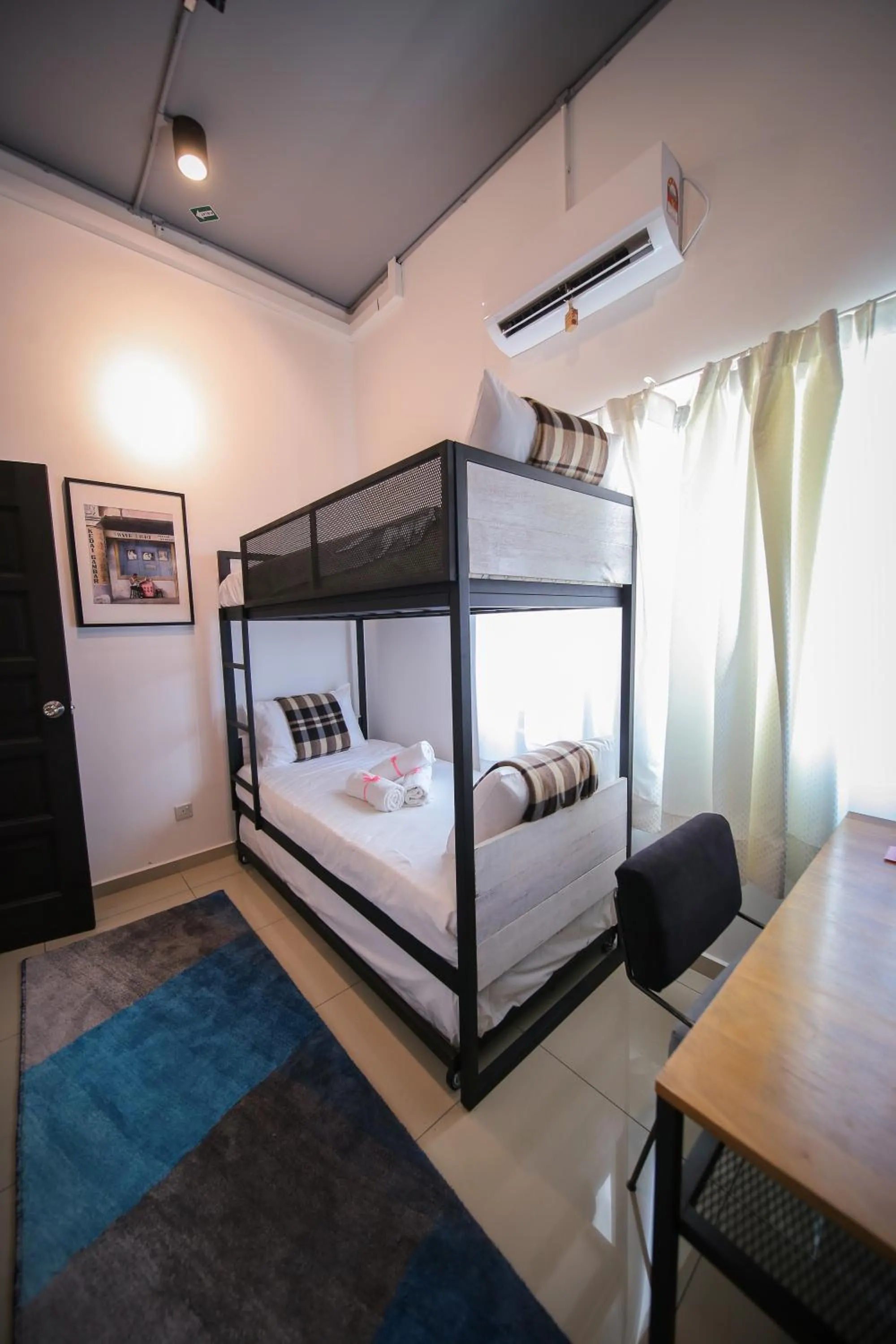 Bed in The Best Hotel in Bayan Lepas - THE LOV PENANG