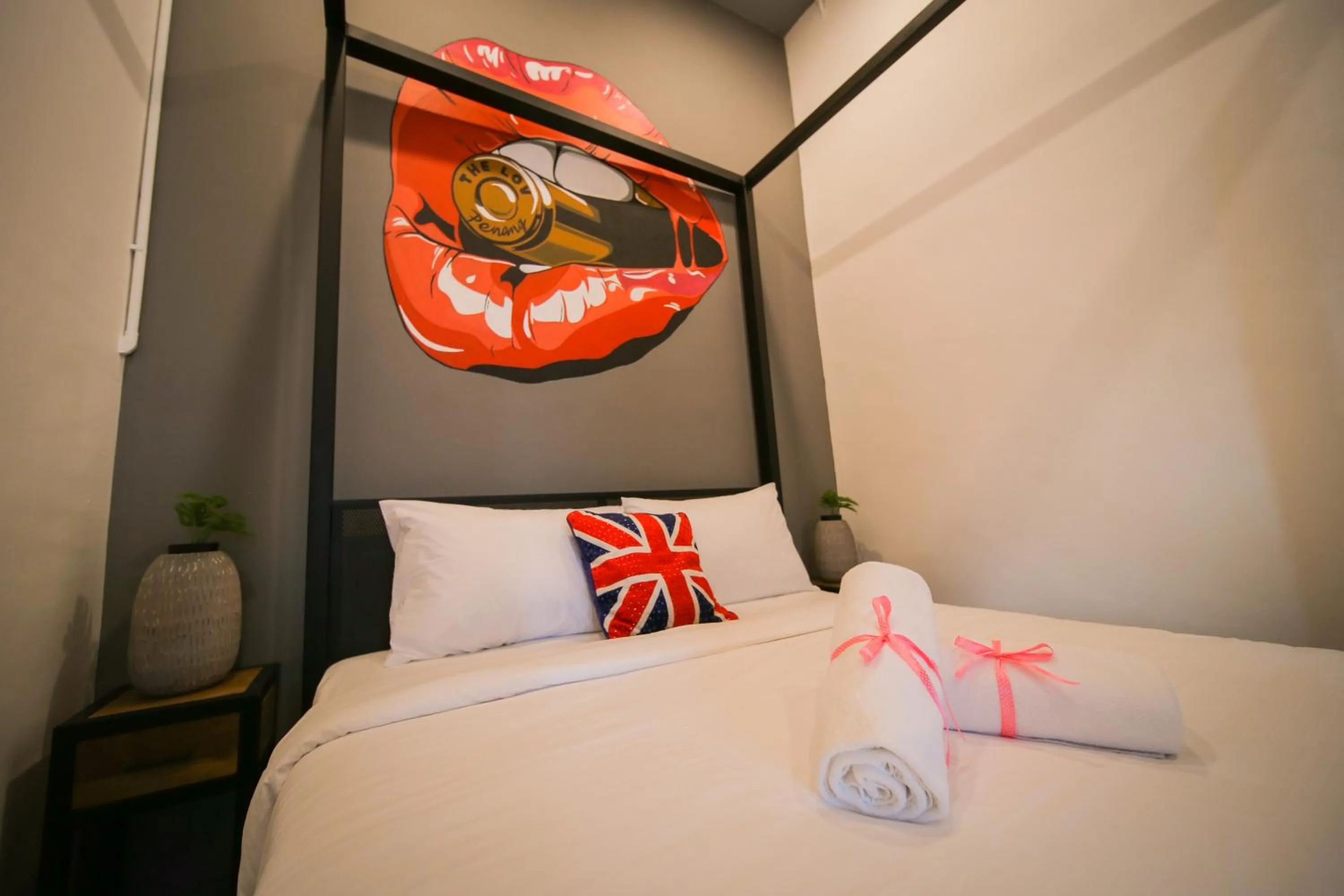 Bedroom, Bed in The Best Hotel in Bayan Lepas - THE LOV PENANG