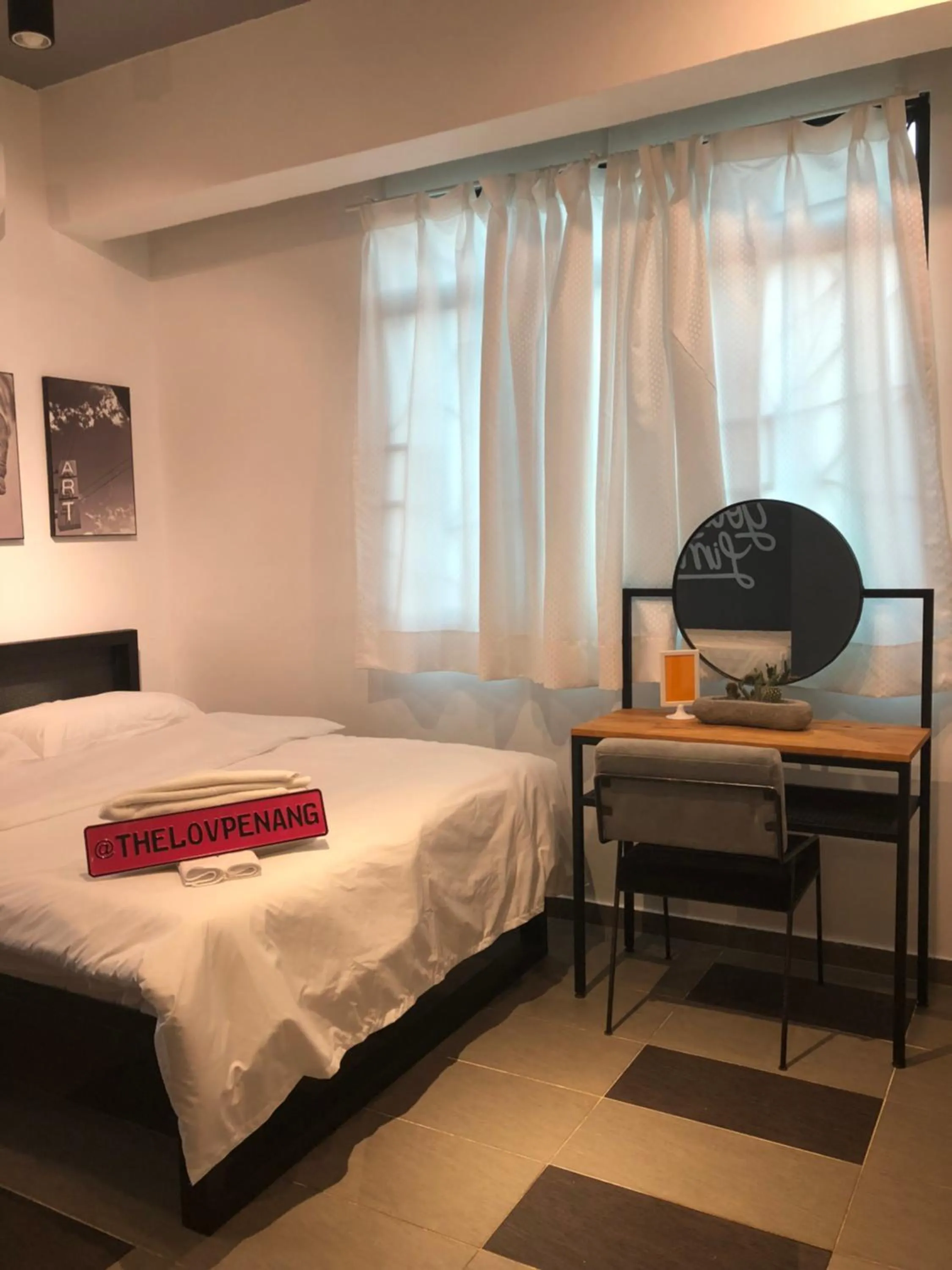 Bed in The Best Hotel in Bayan Lepas - THE LOV PENANG