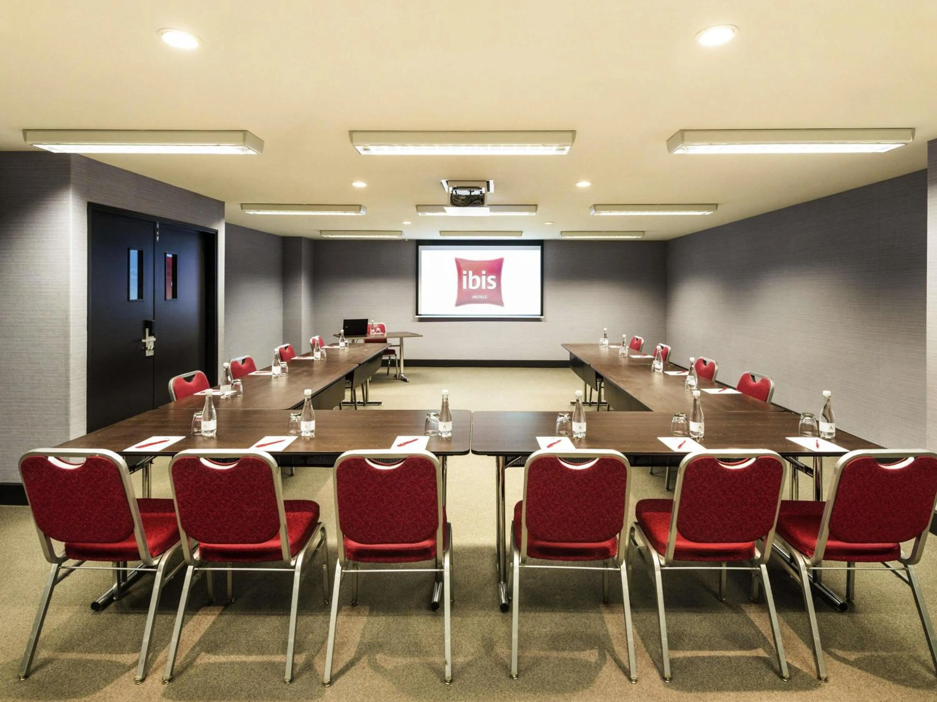 Meeting/conference room in Ibis Christchurch
