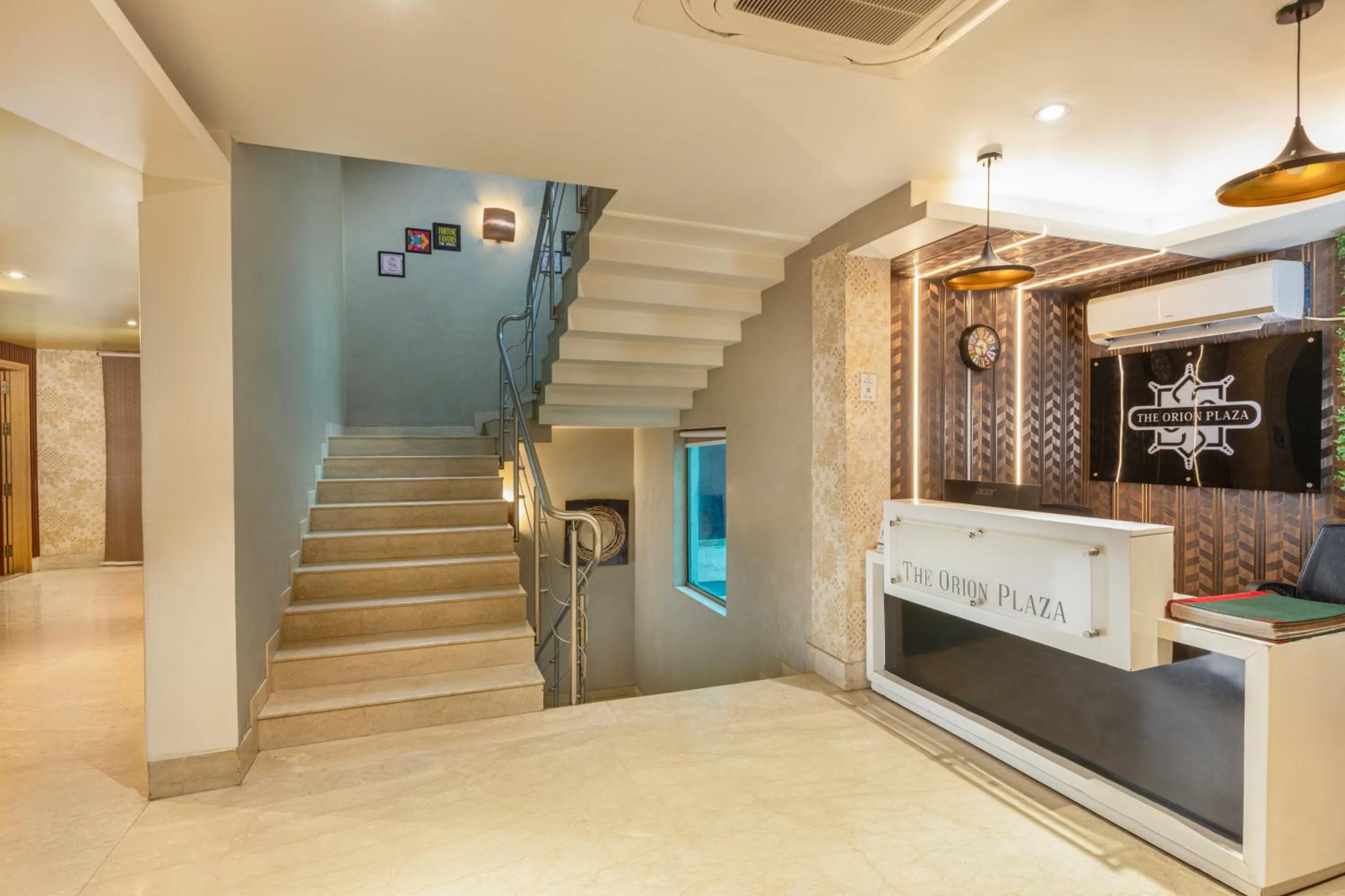 Lobby or reception in The Orion Plaza - Nehru Place