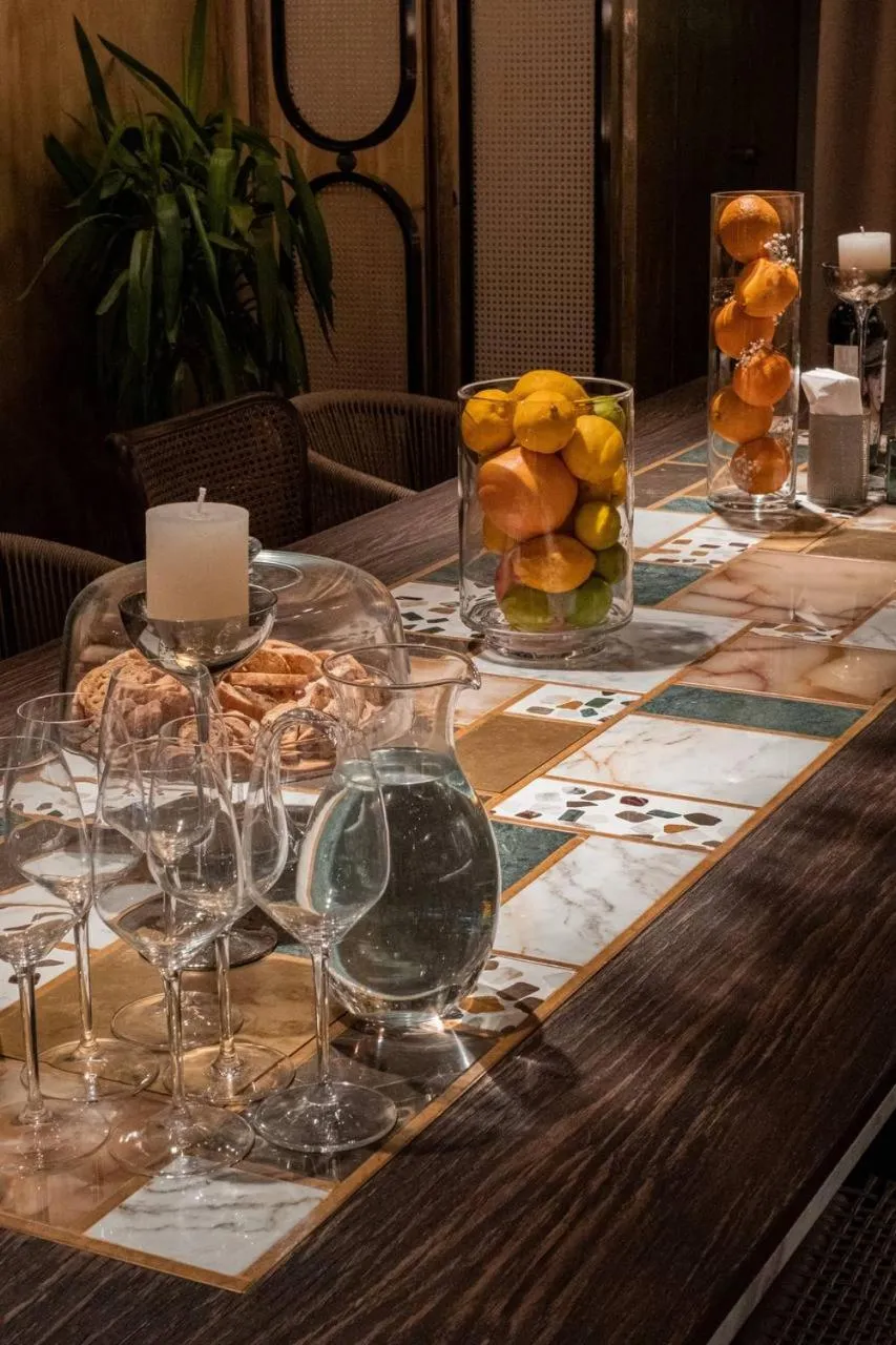 Food and drinks in Hotel Donald