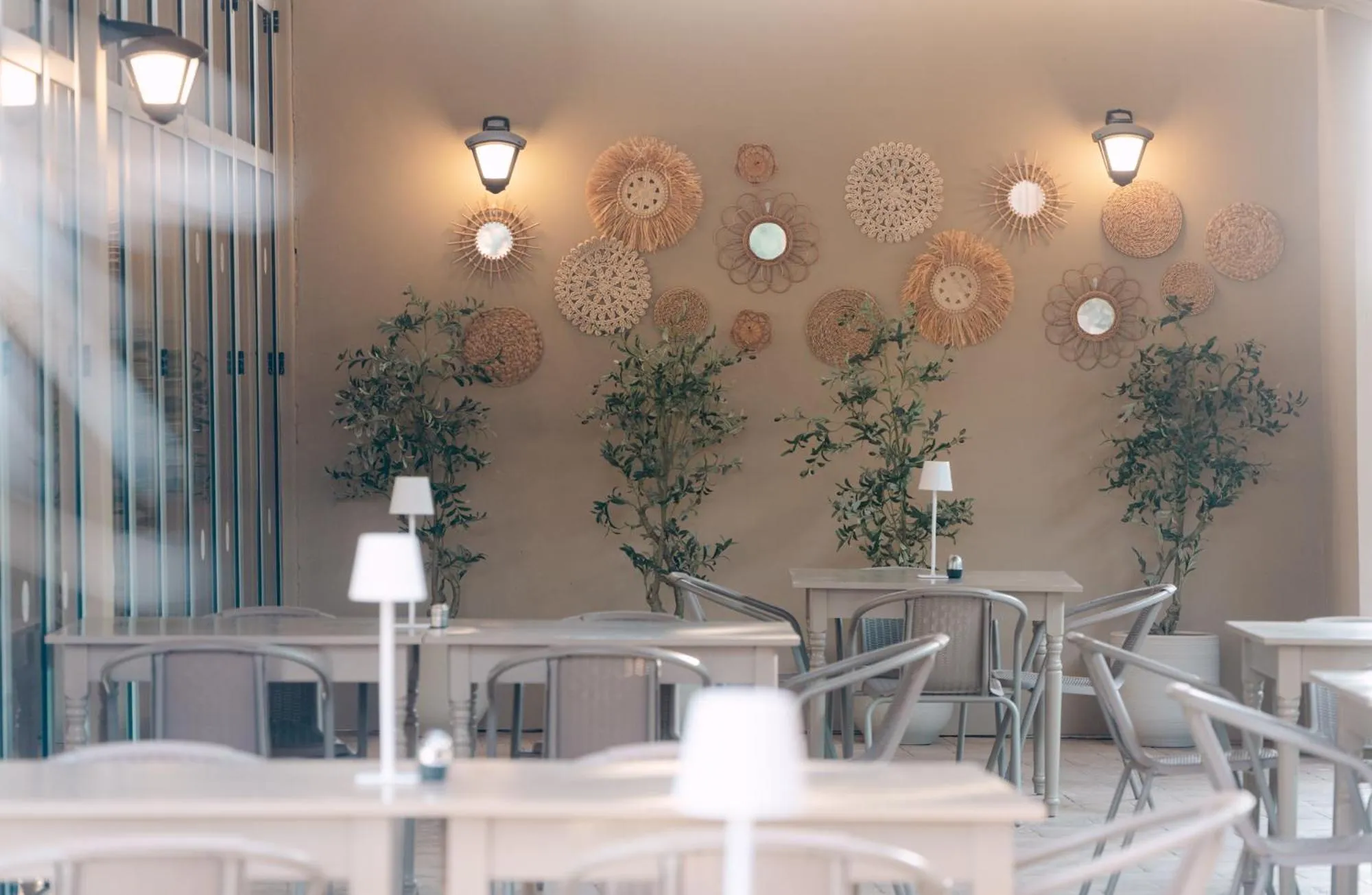 Restaurant/places to eat in Makronisos Village