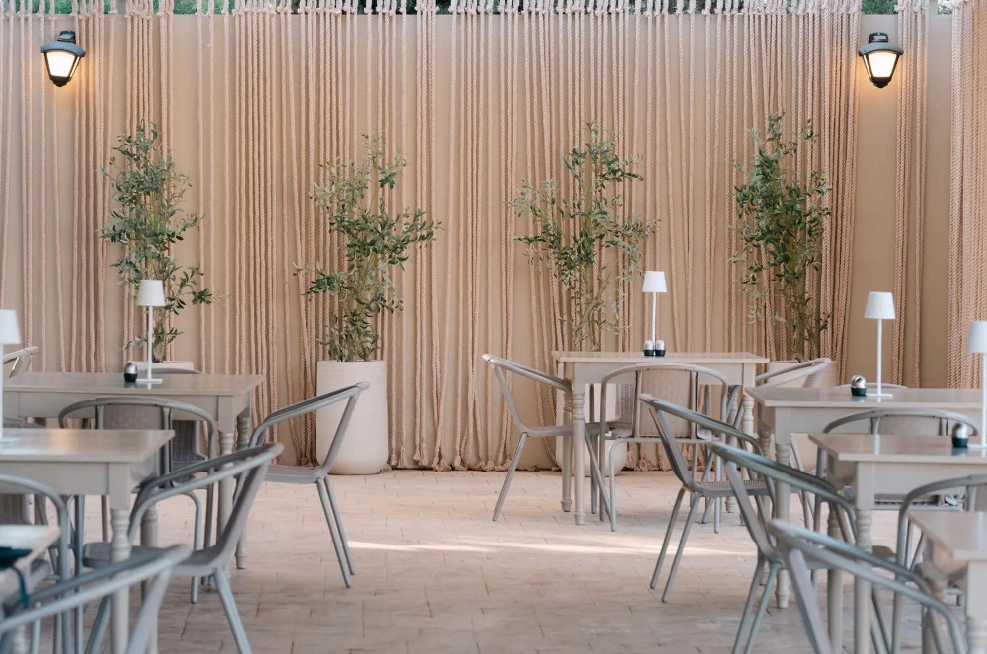 Restaurant/places to eat in Makronisos Village