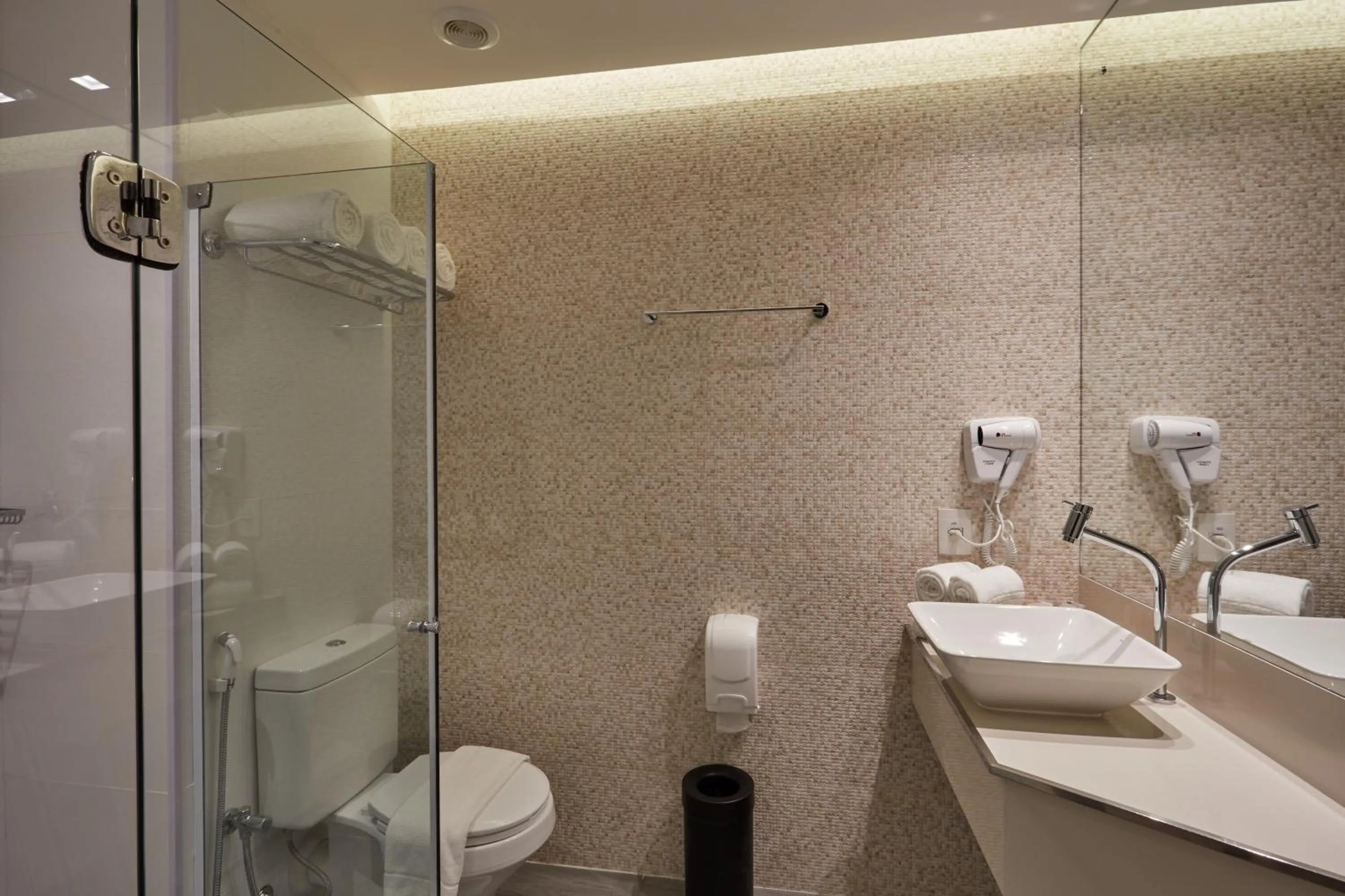 Bathroom in Flix Hotel