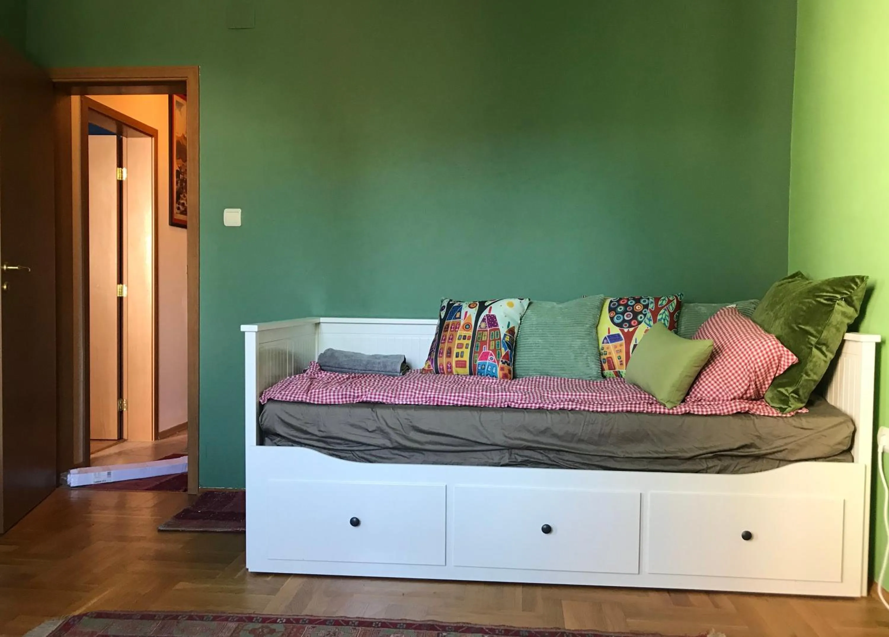 Bed in Gondola Flat Number 5