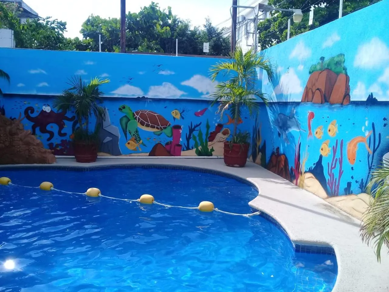 Swimming pool in HOTEL PARAISO ACAPULCO