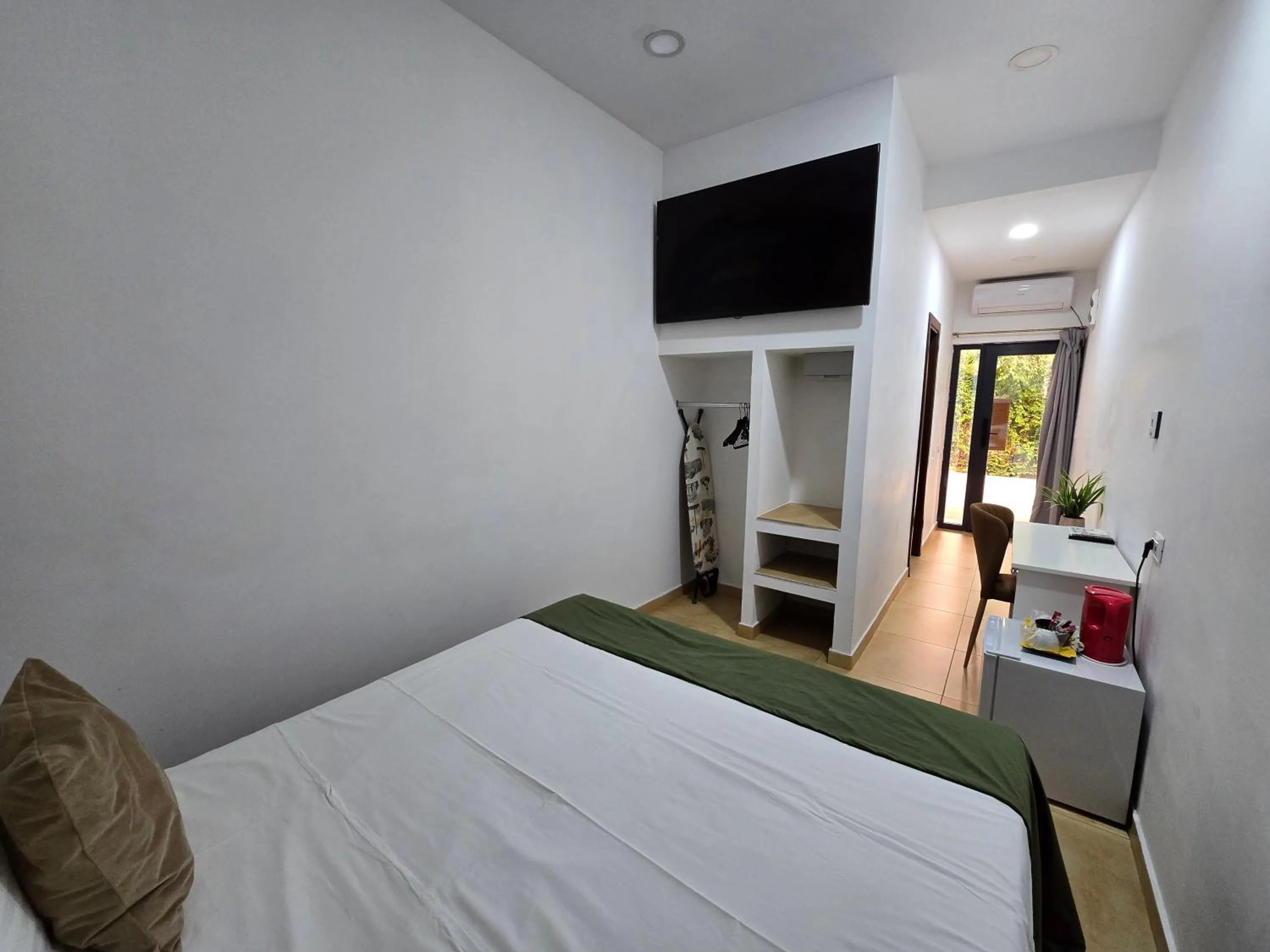 Bed in Poet Palace Bucharest