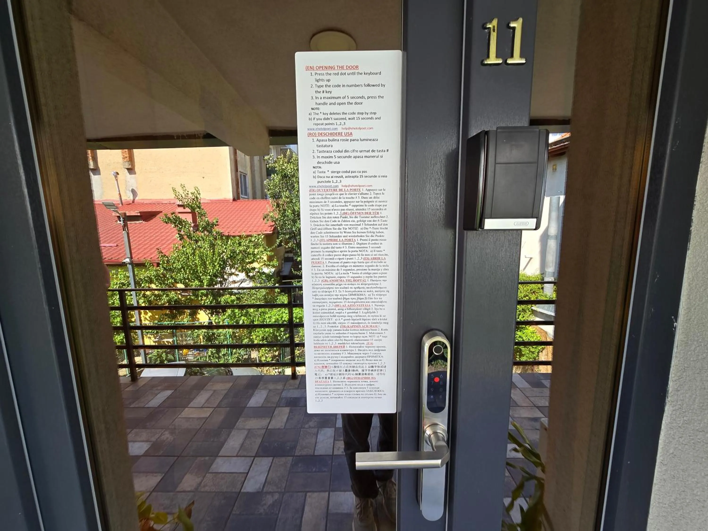 Facade/entrance in Poet Palace Bucharest