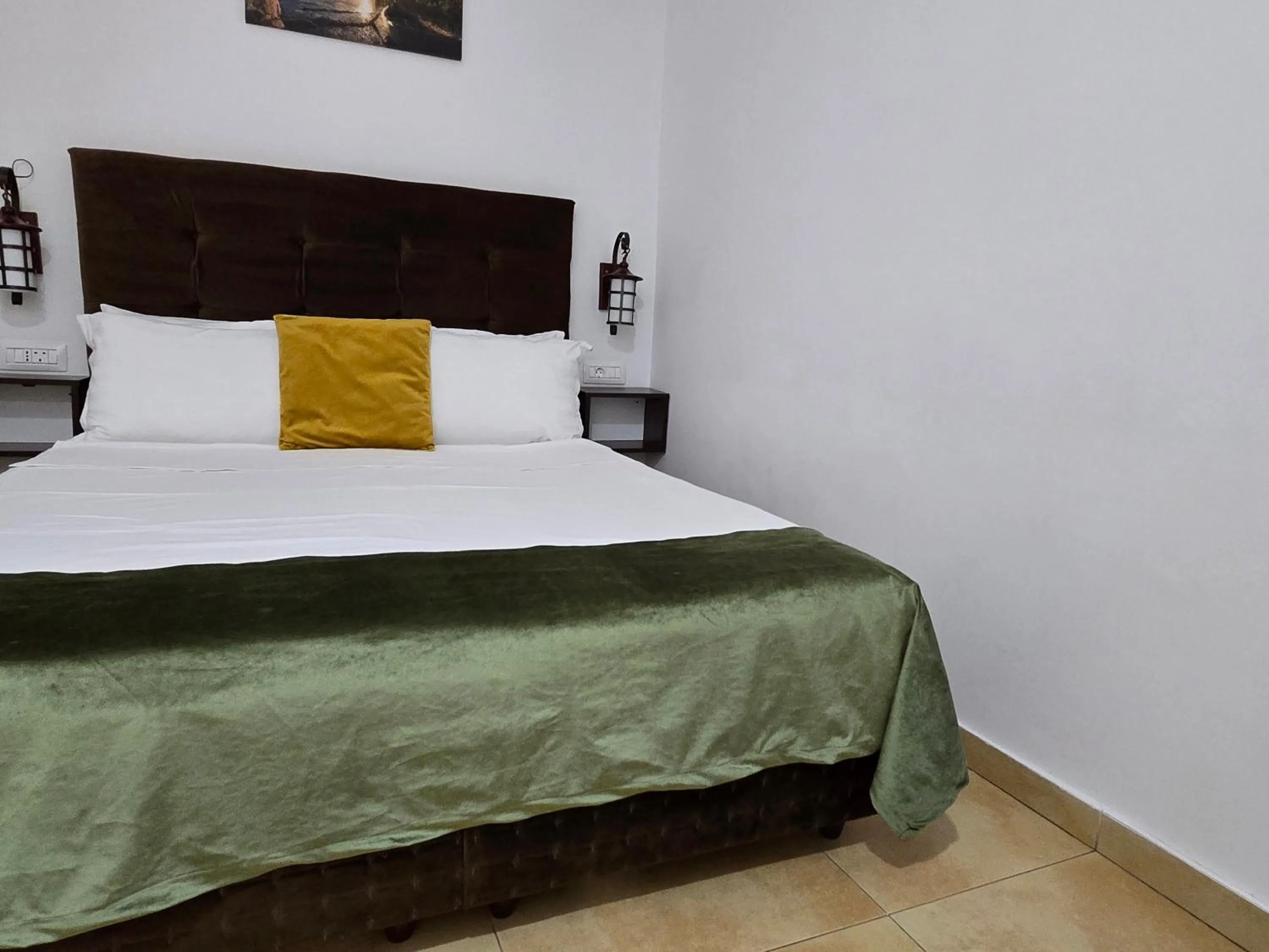 Bed in Poet Palace Bucharest