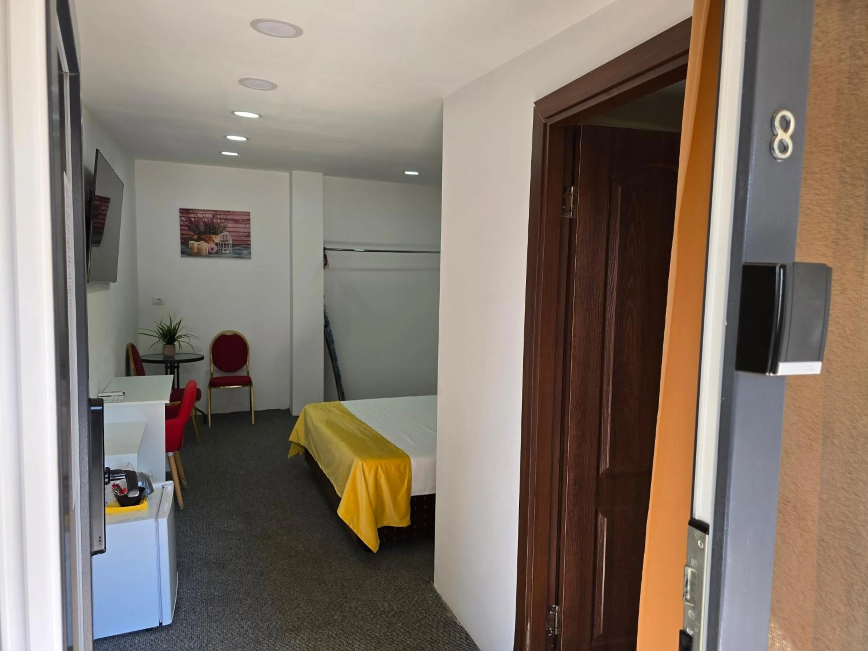 Bedroom, Bed in Poet Palace Bucharest