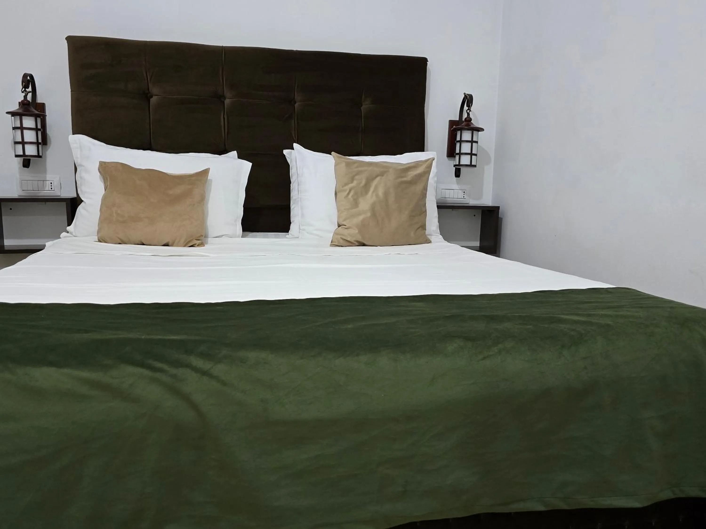 Bed in Poet Palace Bucharest