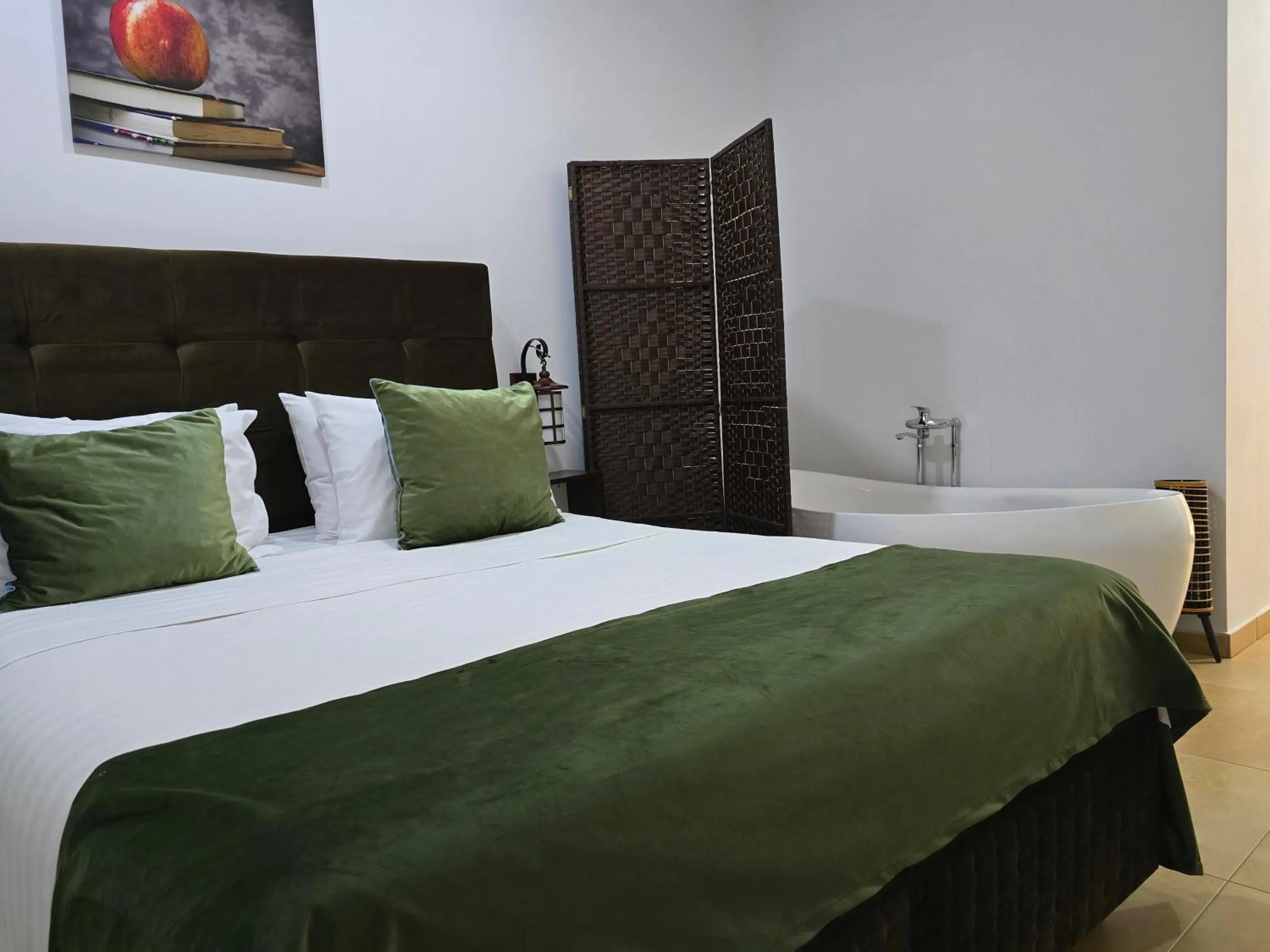 Bed in Poet Palace Bucharest