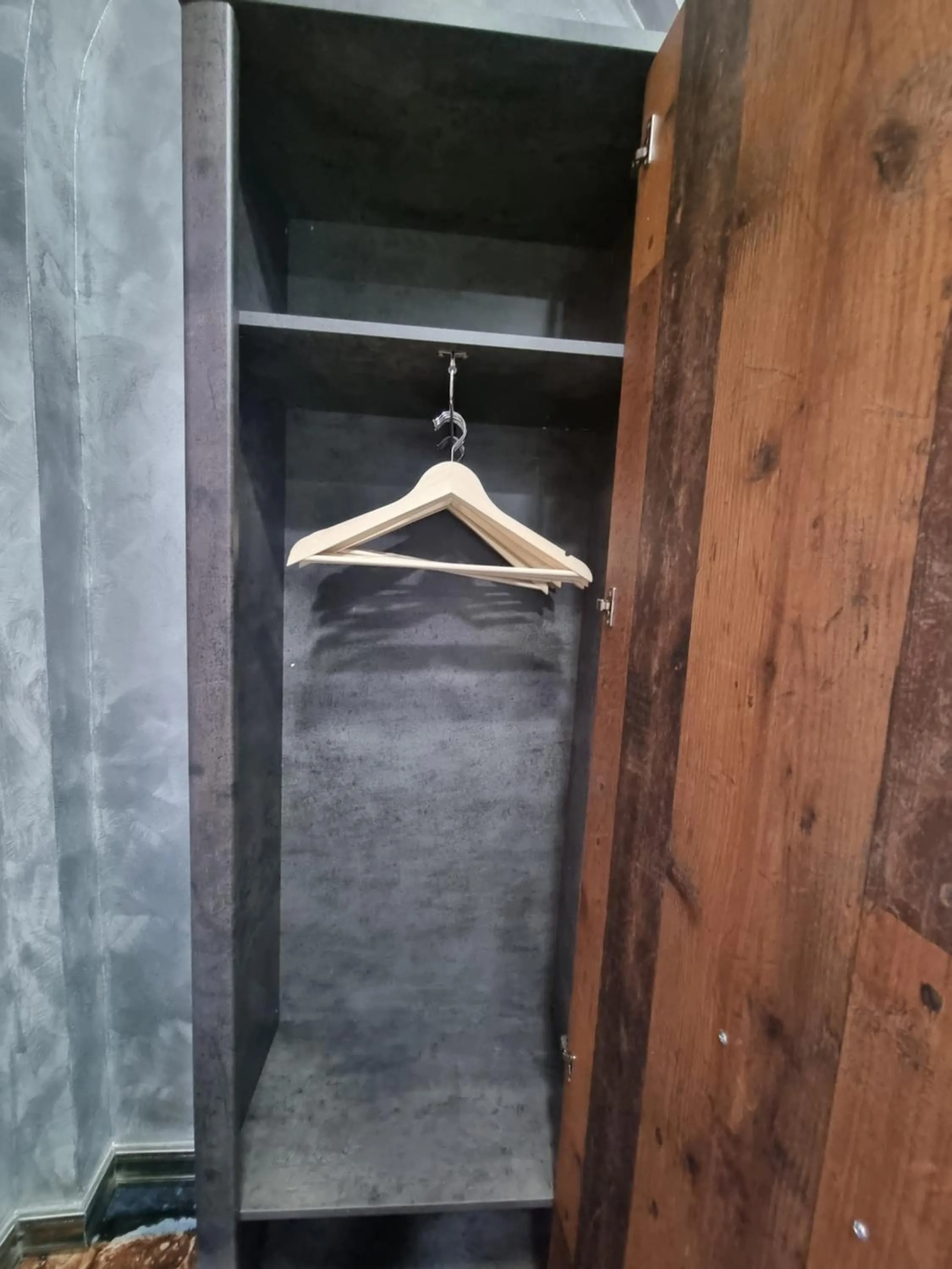 wardrobe in Poet Palace Bucharest