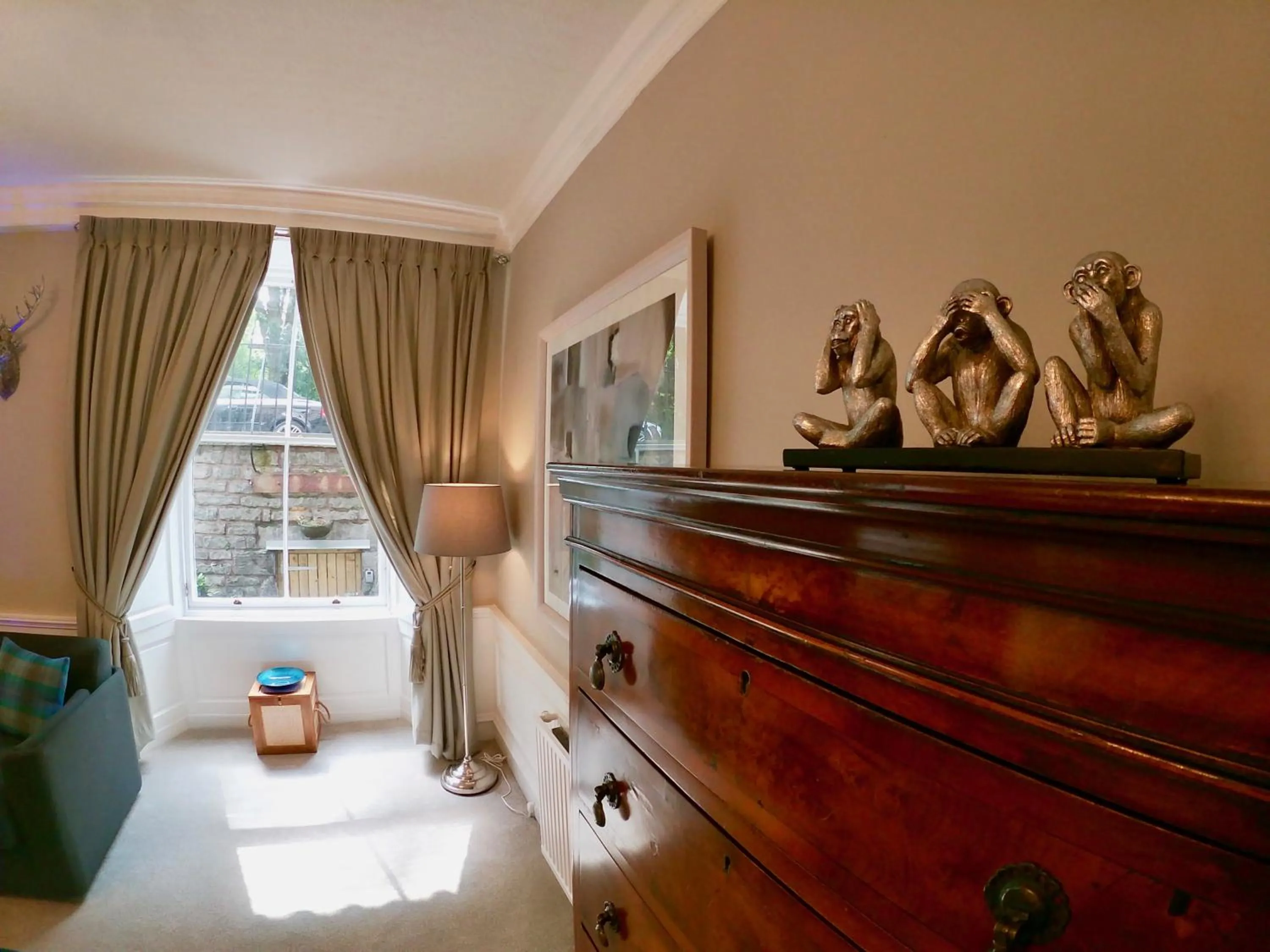 Living room in Escape to Edinburgh @ Abercromby Place