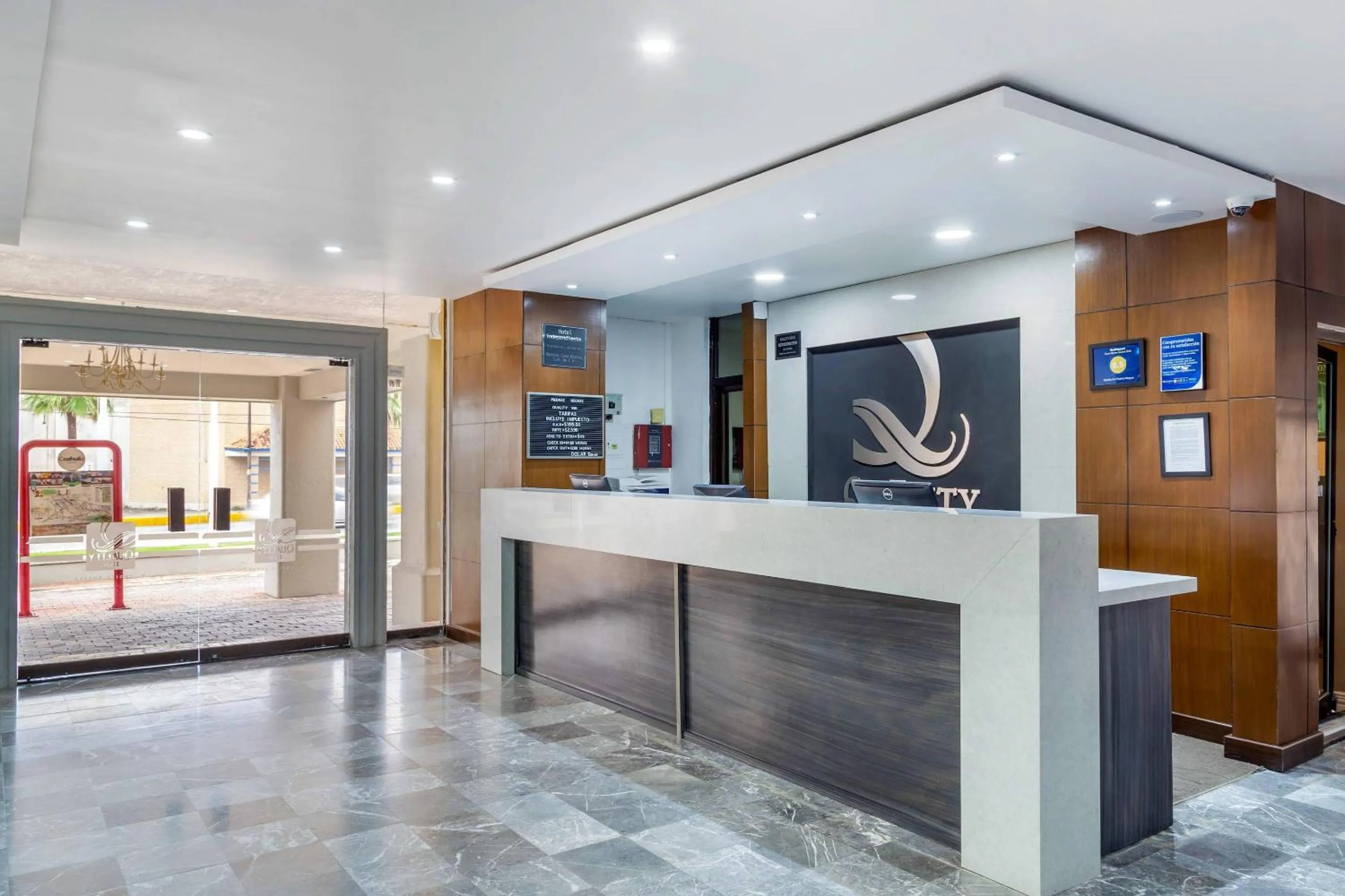 Lobby or reception in Quality Inn Piedras Negras