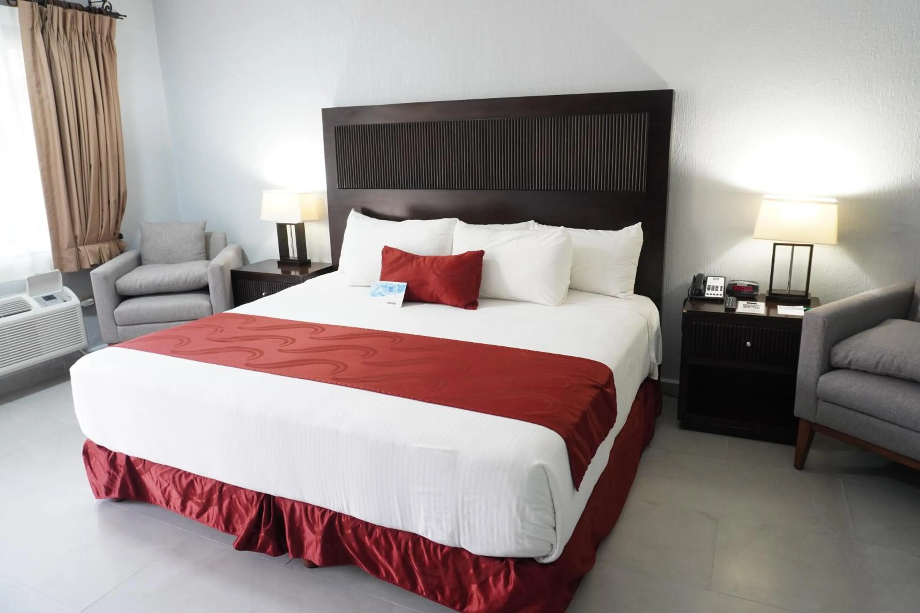 Bed in Quality Inn Piedras Negras