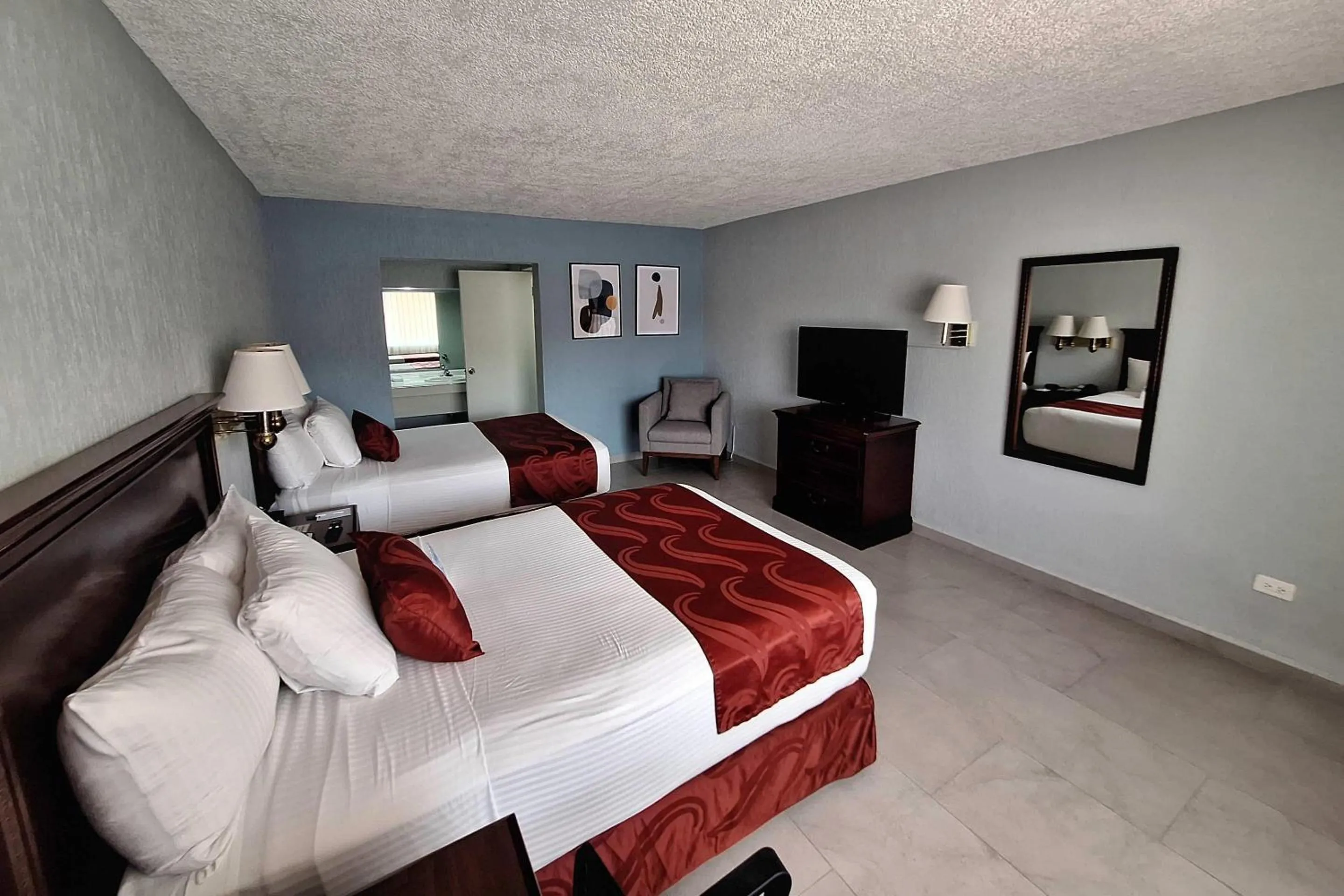 Bedroom, Bed in Quality Inn Piedras Negras