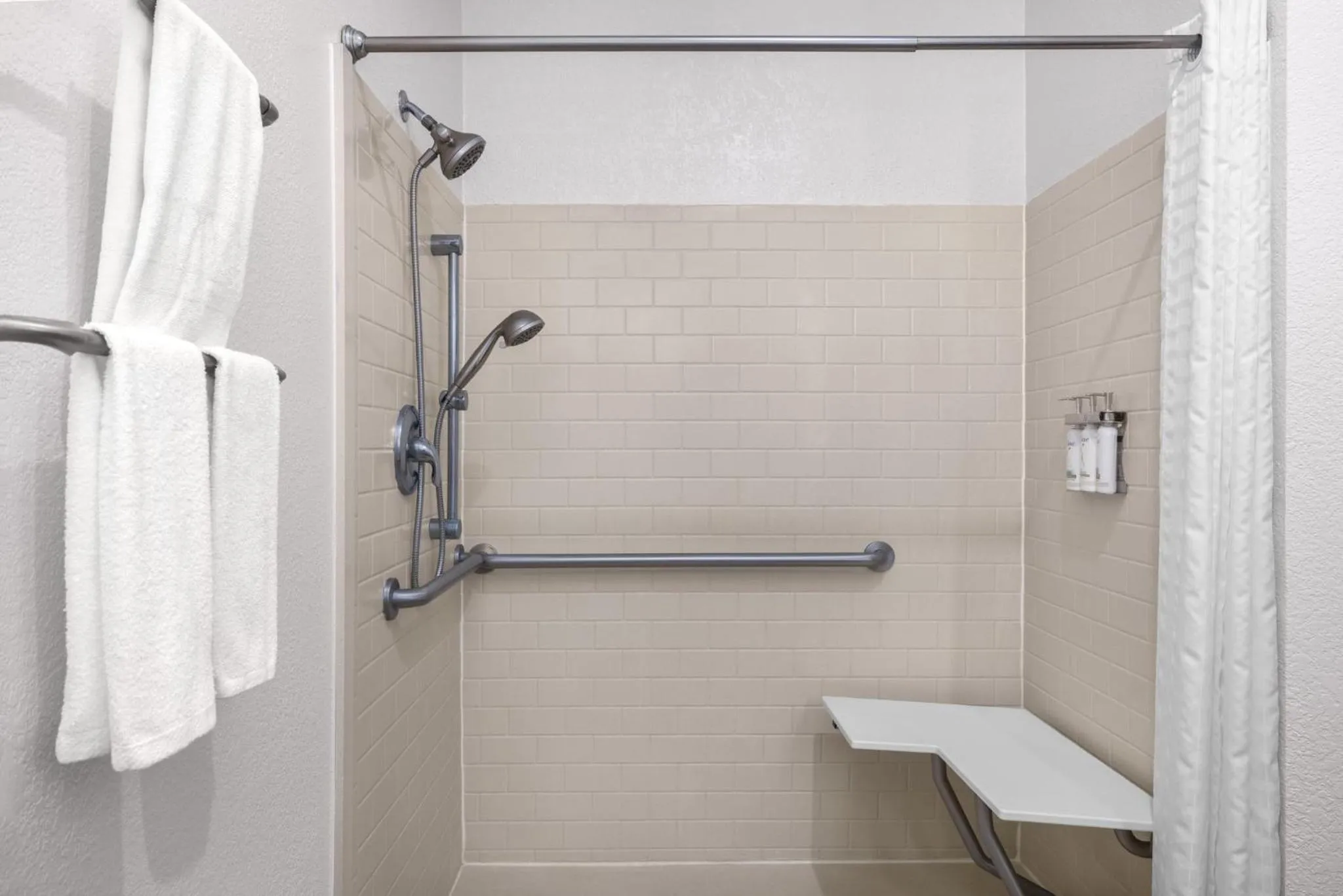 Photo of the whole room in Candlewood Suites Alexandria by IHG