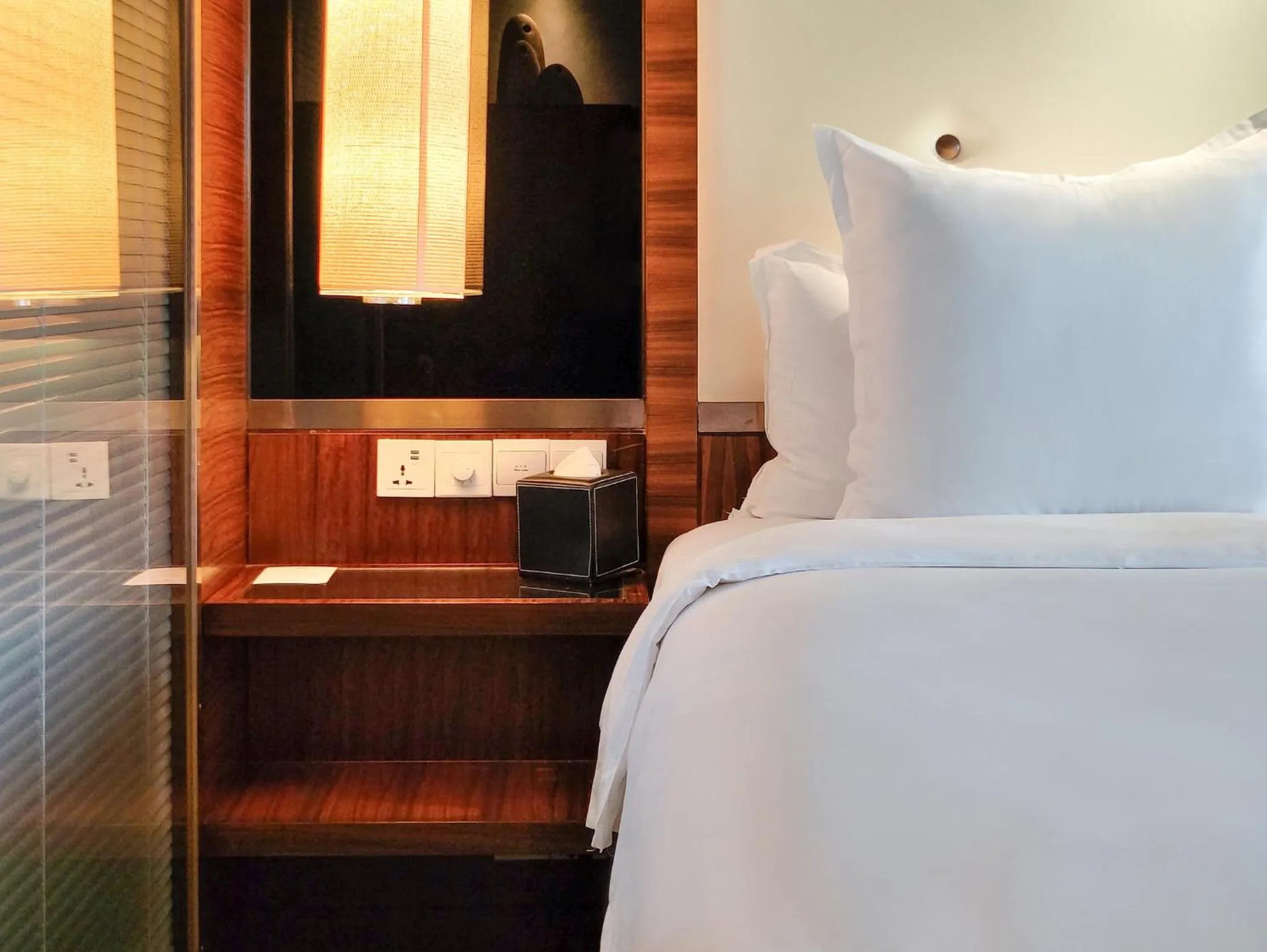 Photo of the whole room, Bed in InterContinental Shanghai Pudong by IHG