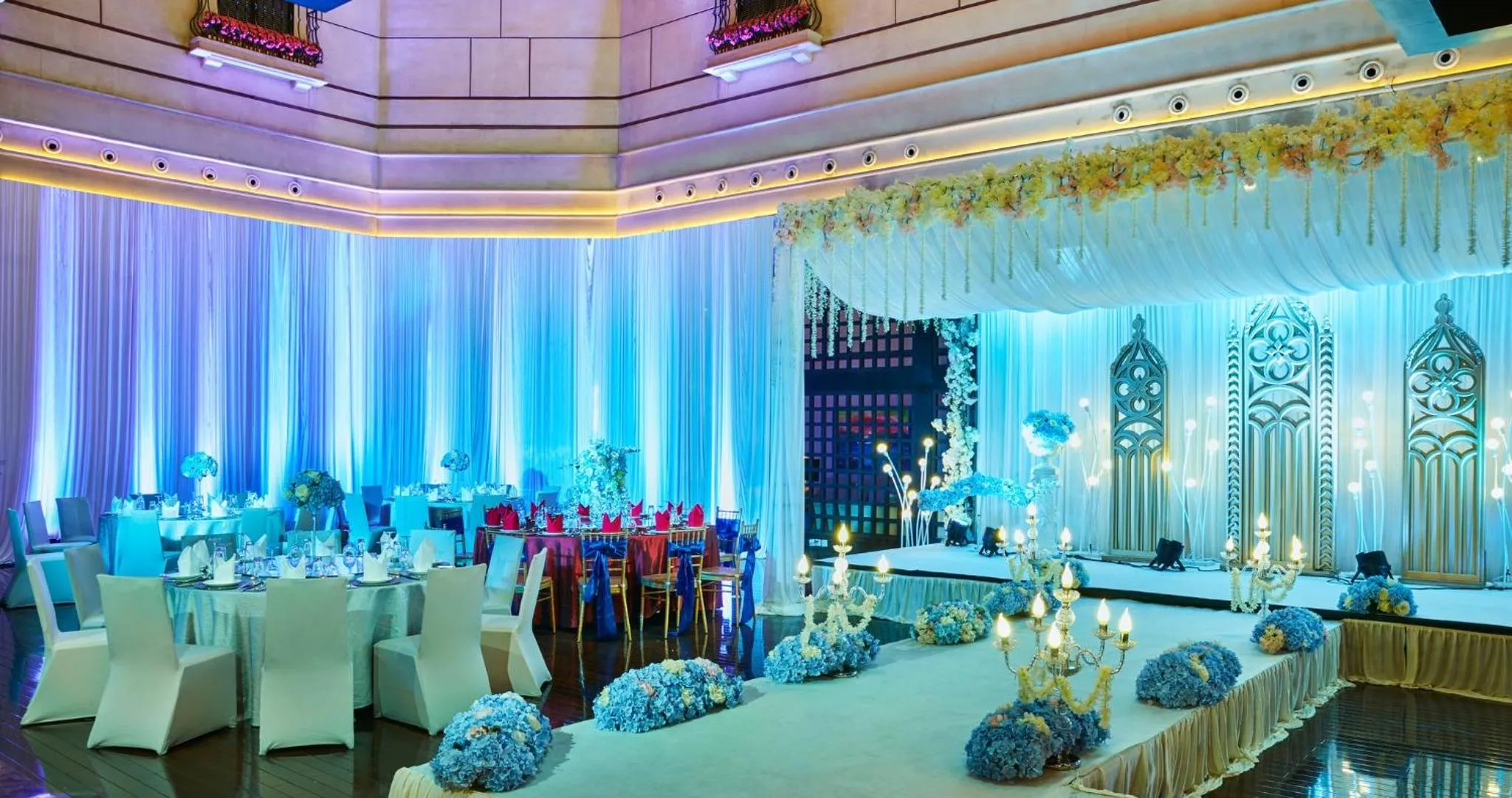 Meeting/conference room in InterContinental Shanghai Pudong by IHG