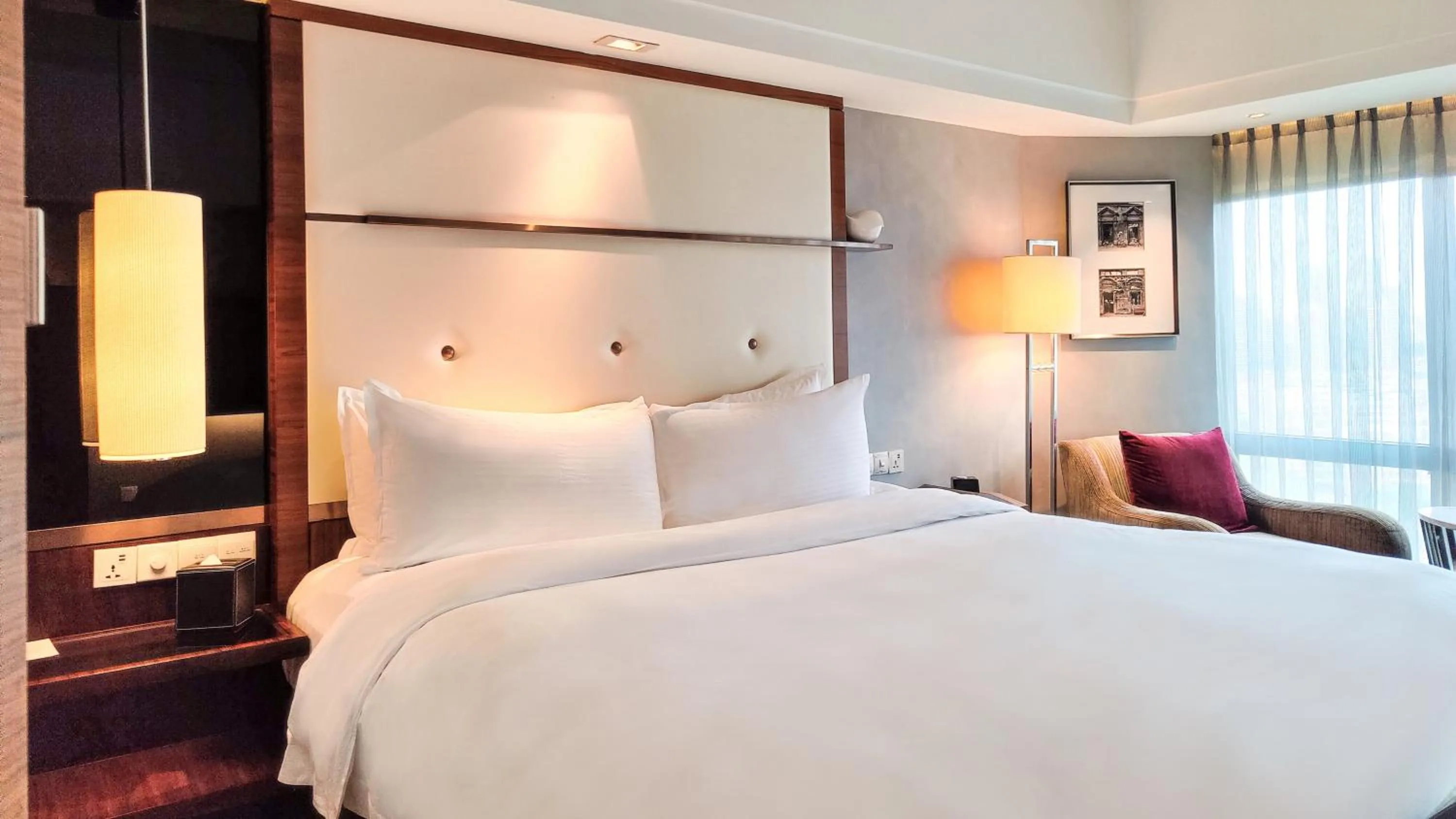 Photo of the whole room, Bed in InterContinental Shanghai Pudong by IHG