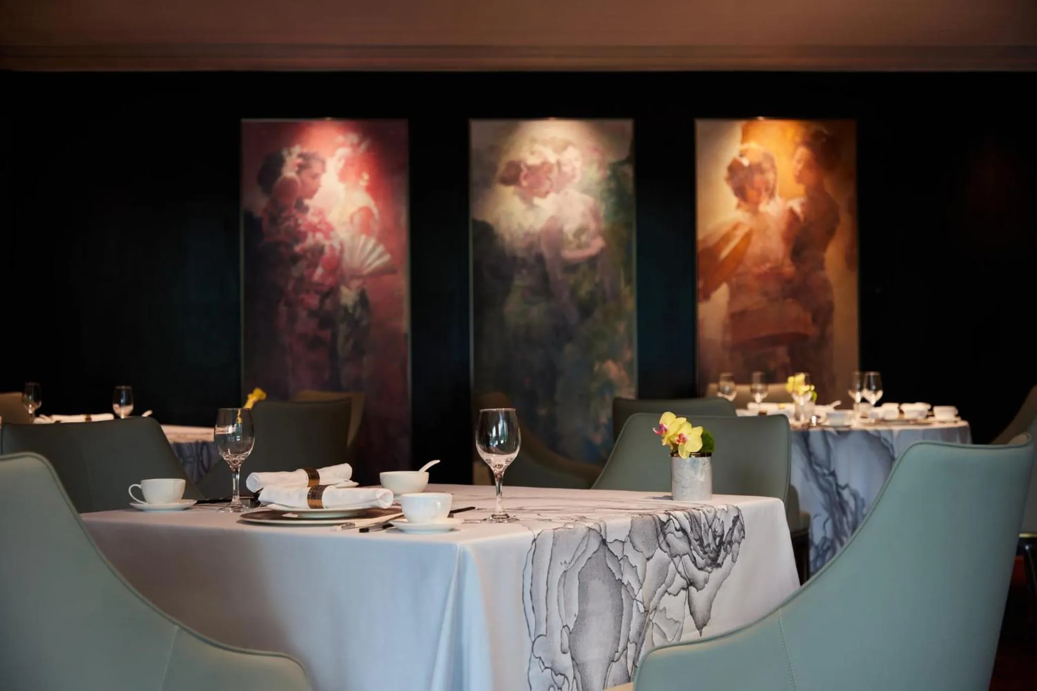 Restaurant/places to eat in InterContinental Shanghai Pudong by IHG