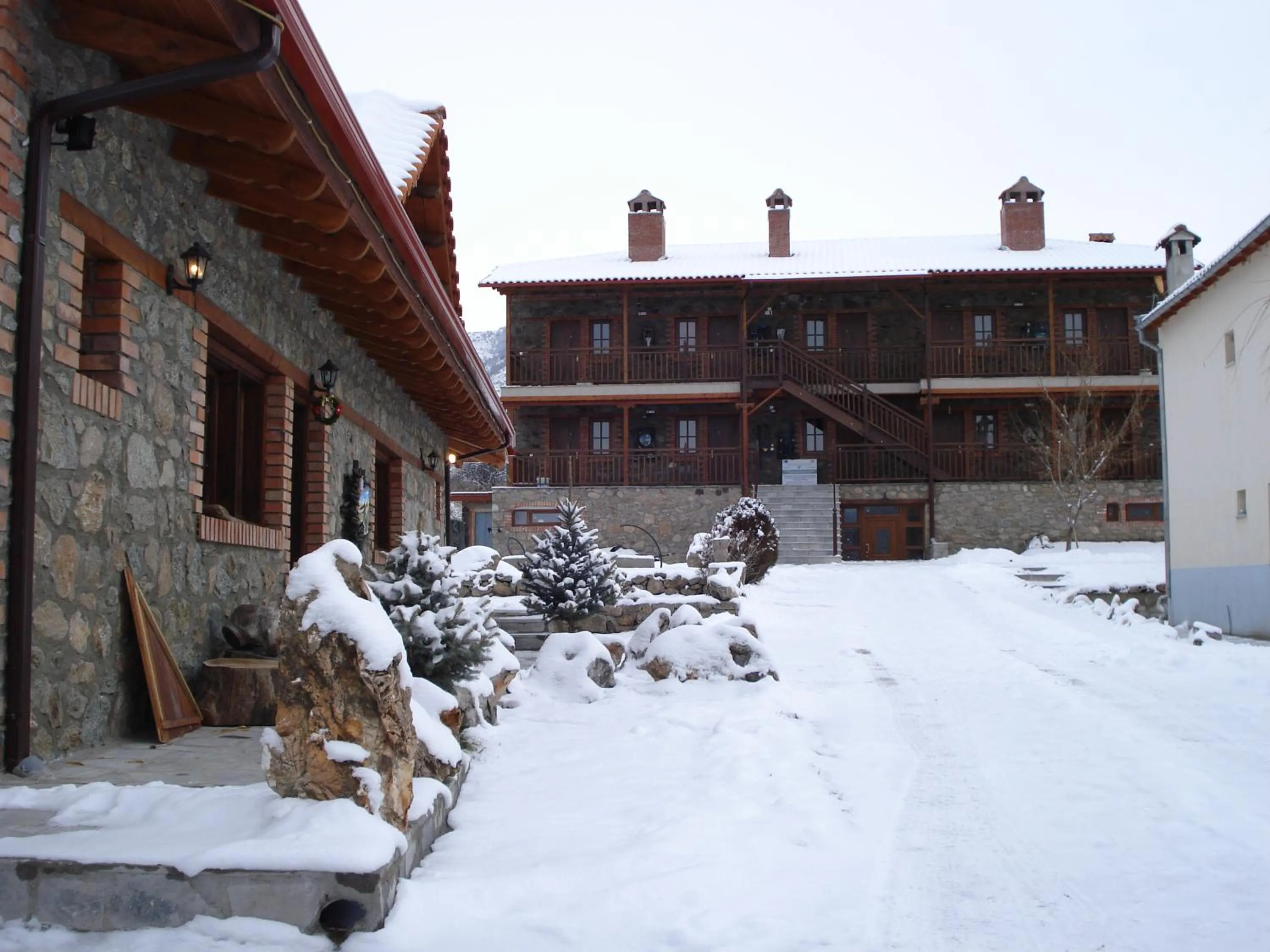 Seasons in Prespa Resort & Spa