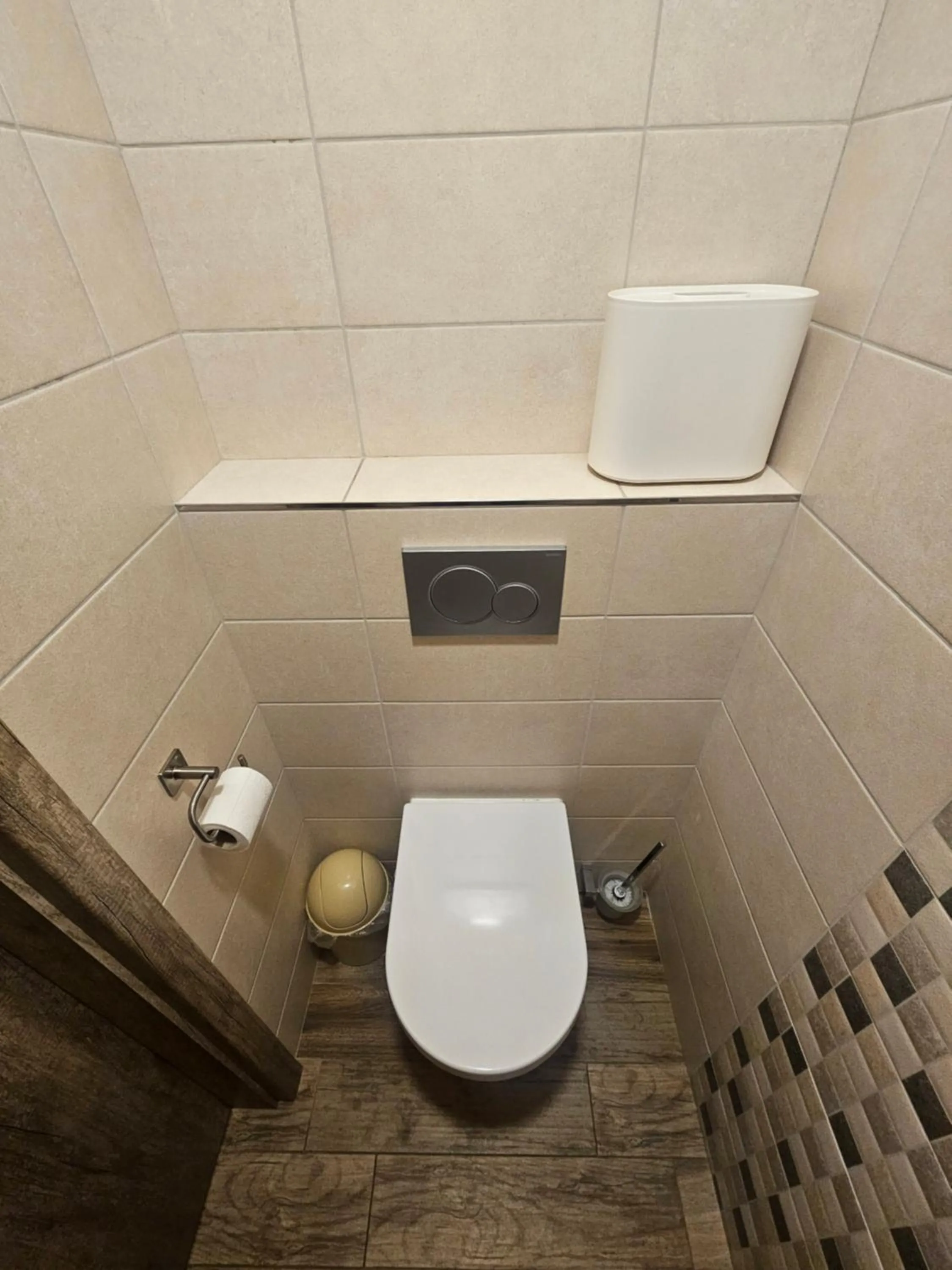 Toilet in Apartments Praha Jinonice
