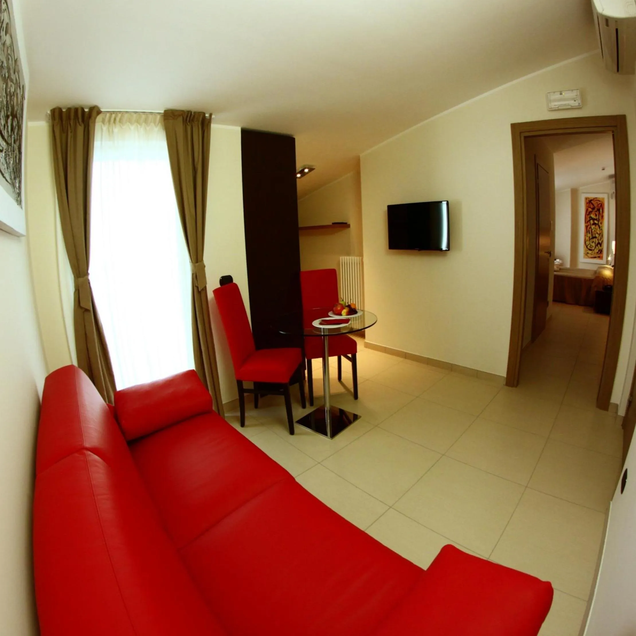 TV and multimedia in Hotel Novarello