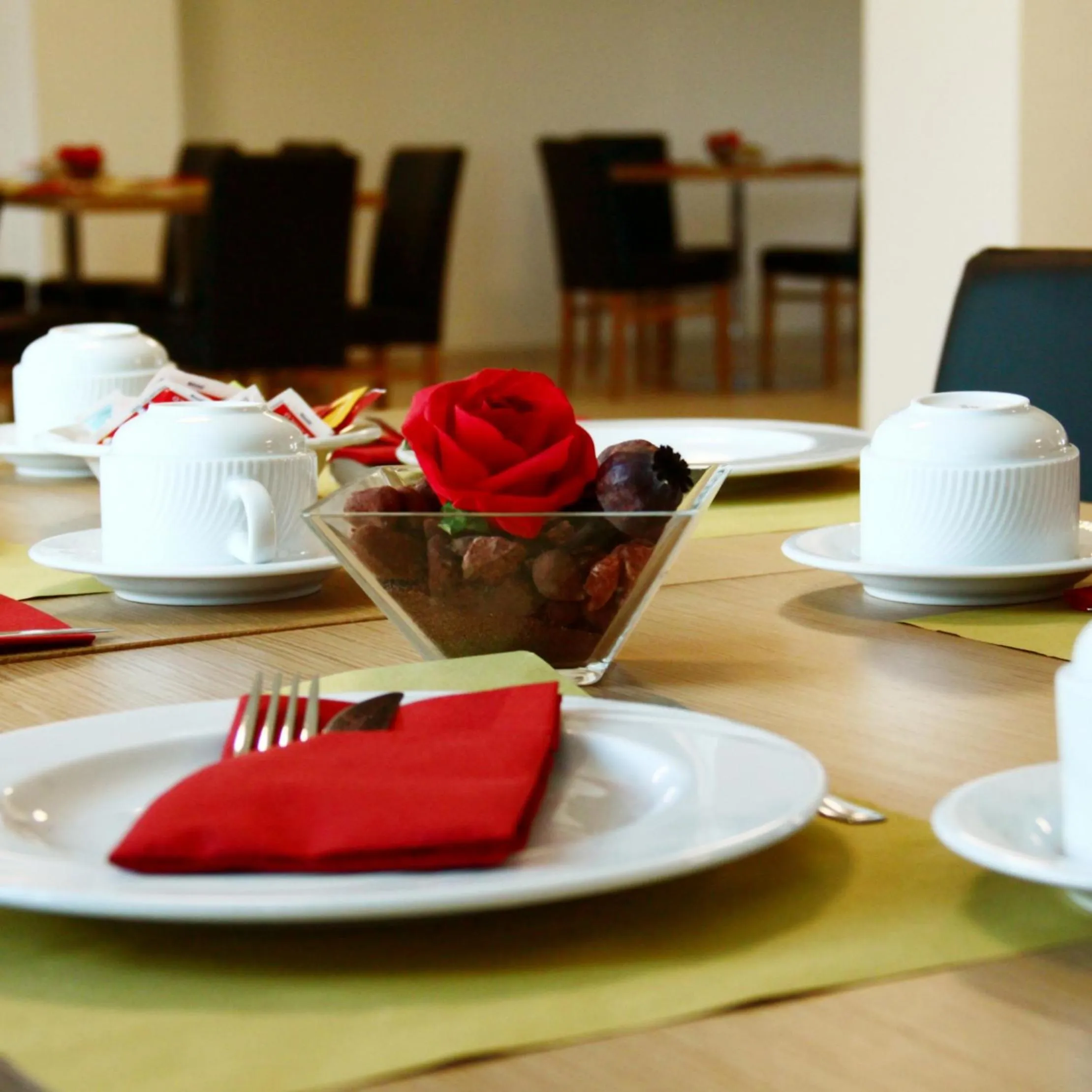 Restaurant/places to eat in Hotel Novarello