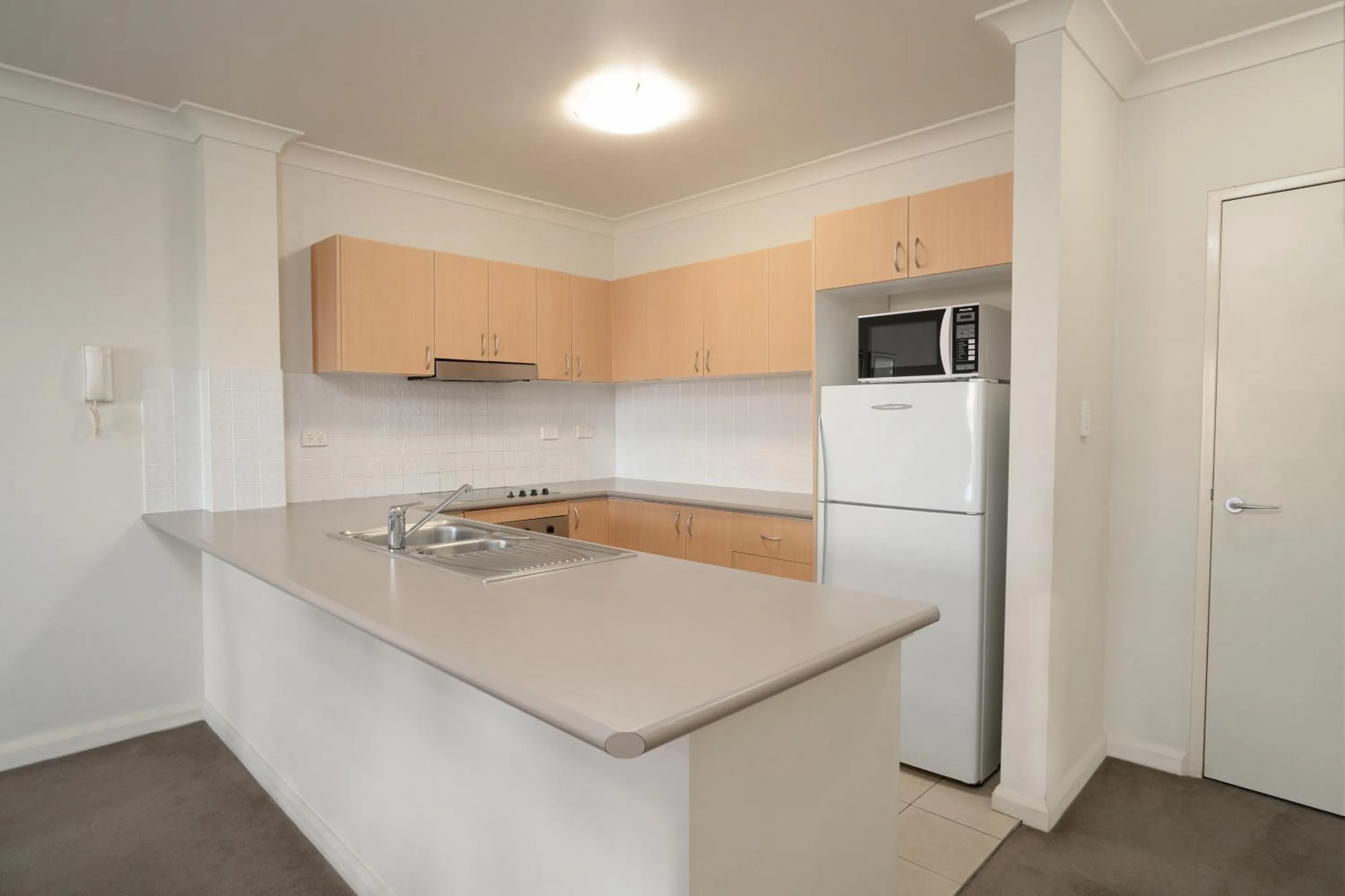 Kitchen or kitchenette in Leisure Inn Spires