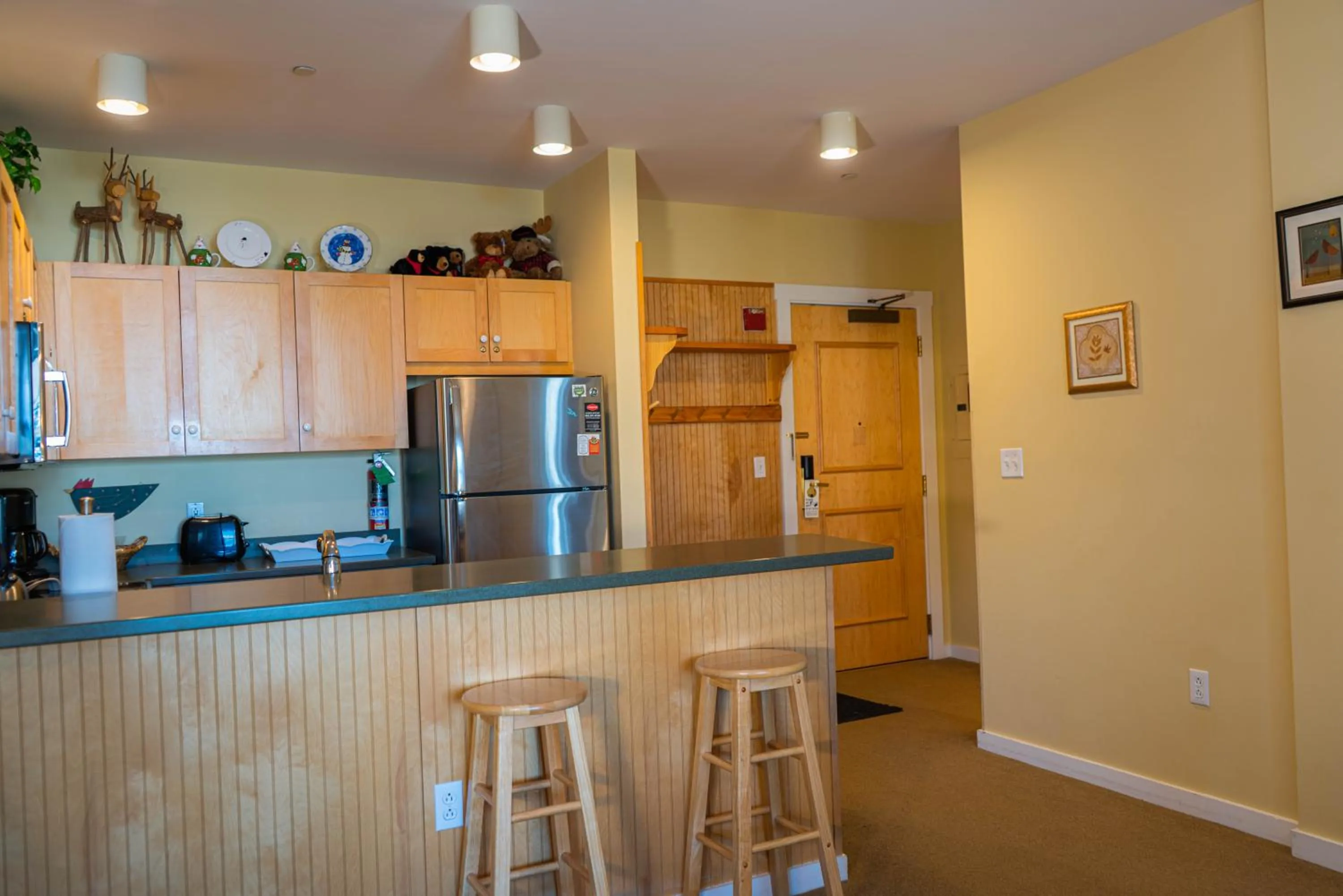 Kitchen or kitchenette in Long Trail House Condominiums at Stratton Mountain Resort