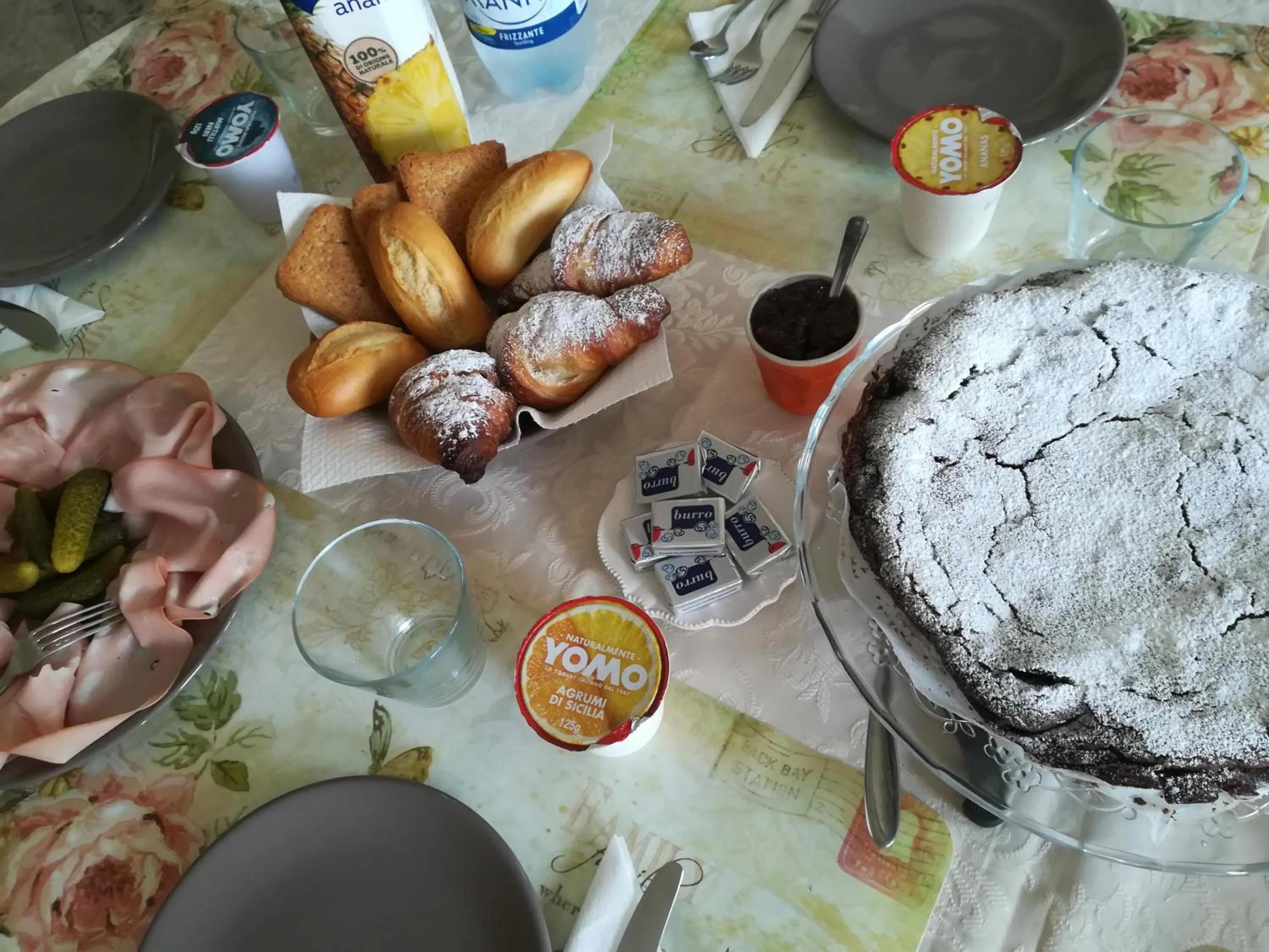 Breakfast in Il Colibrì Bed&Breakfast