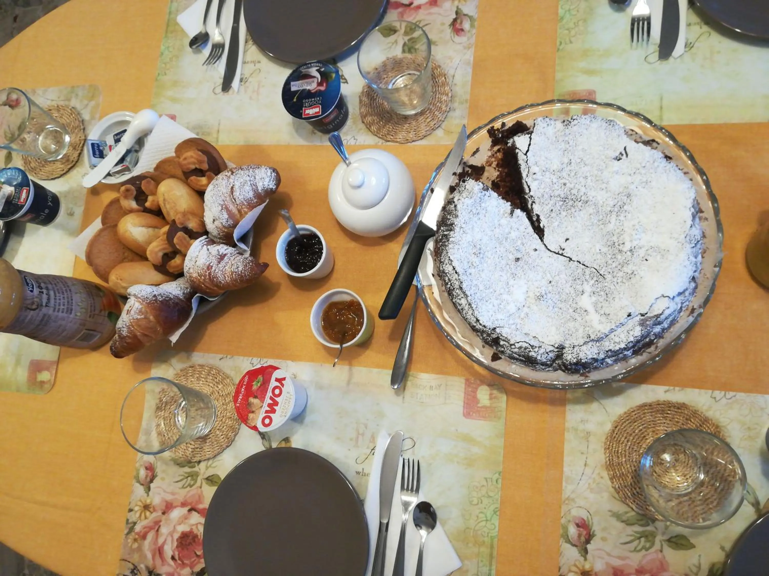 Food and drinks in Il Colibrì Bed&Breakfast