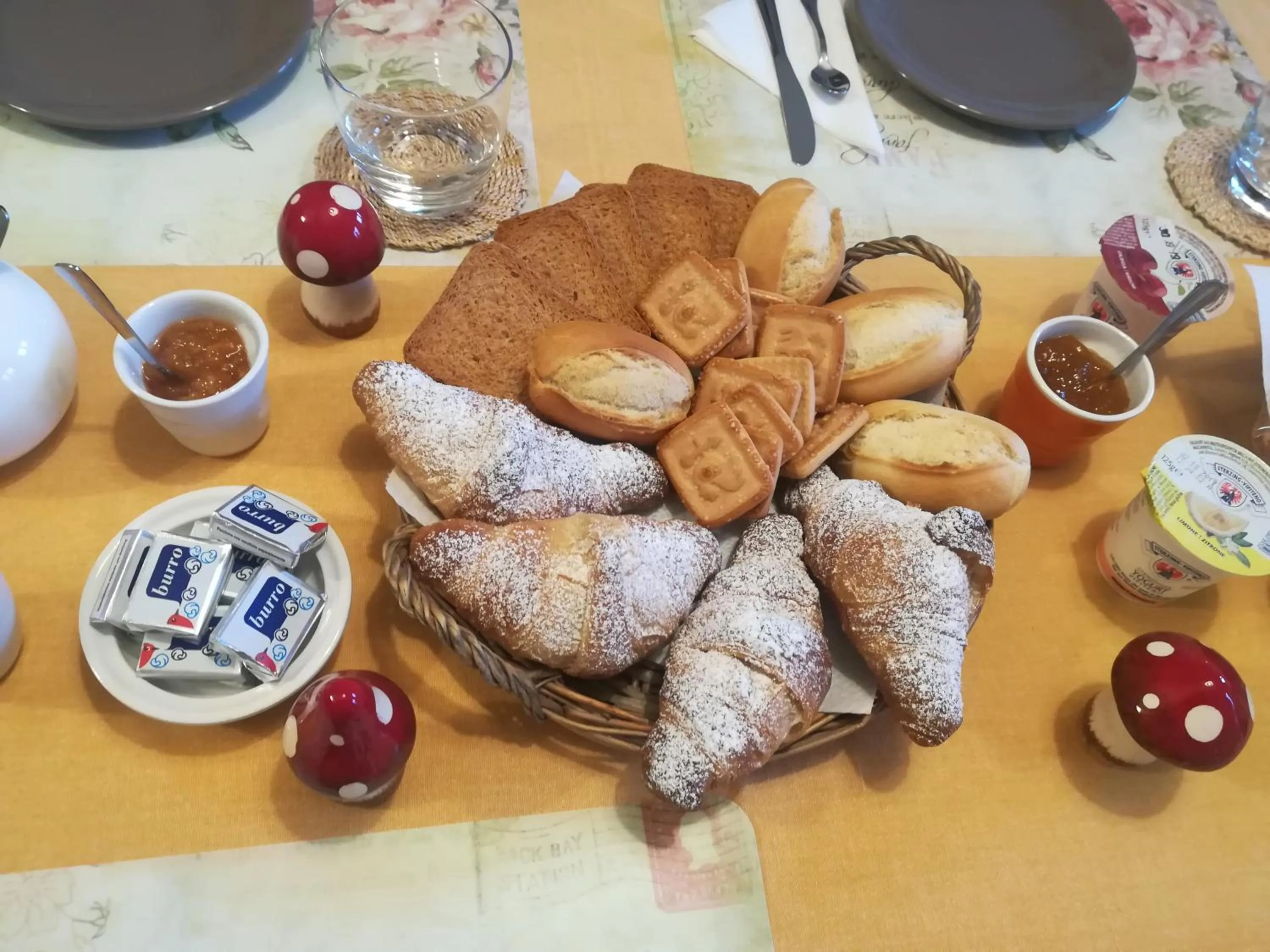 Breakfast in Il Colibrì Bed&Breakfast
