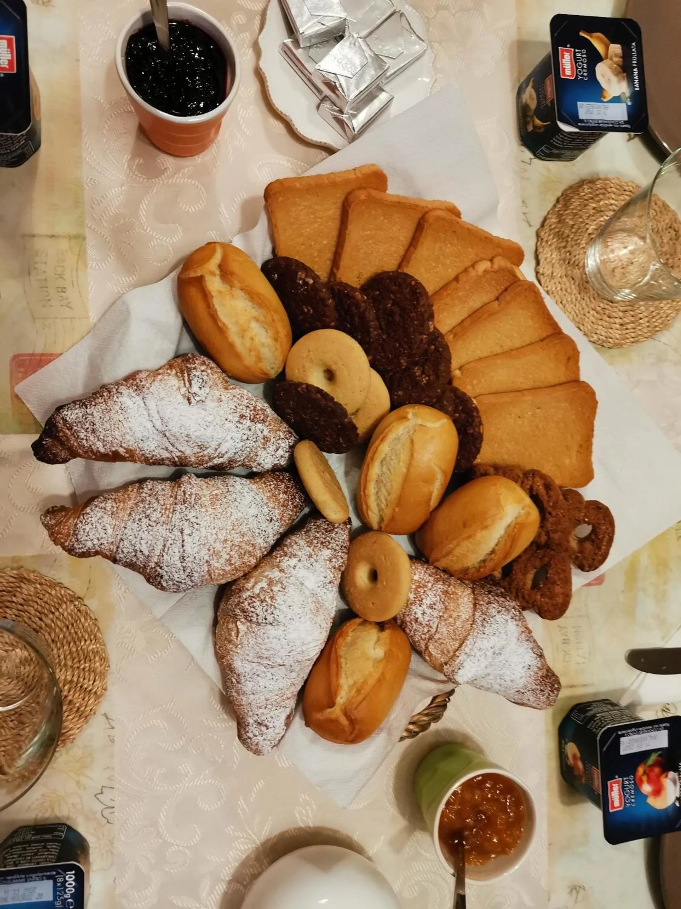 Food in Il Colibrì Bed&Breakfast