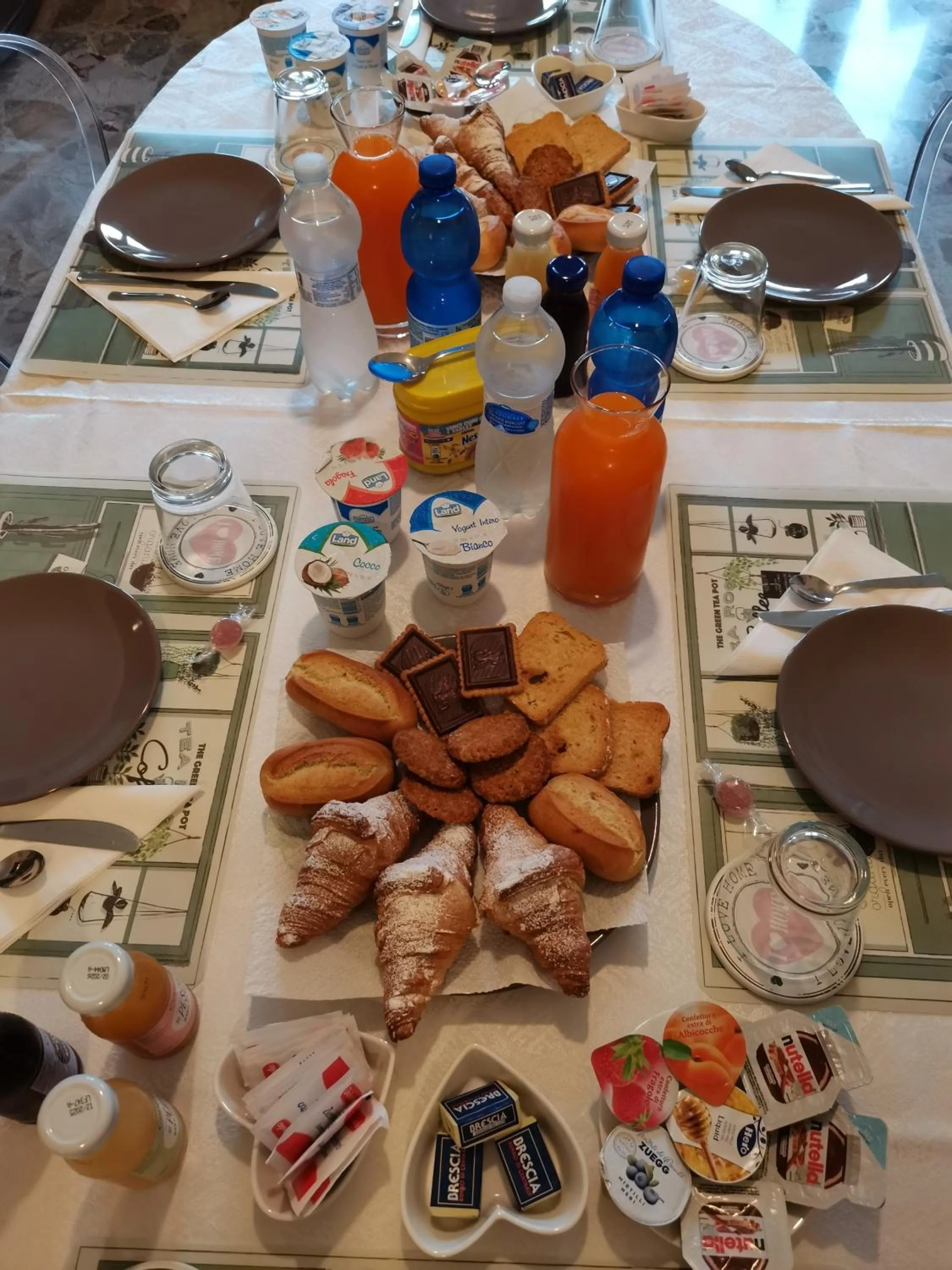 Breakfast in Il Colibrì Bed&Breakfast