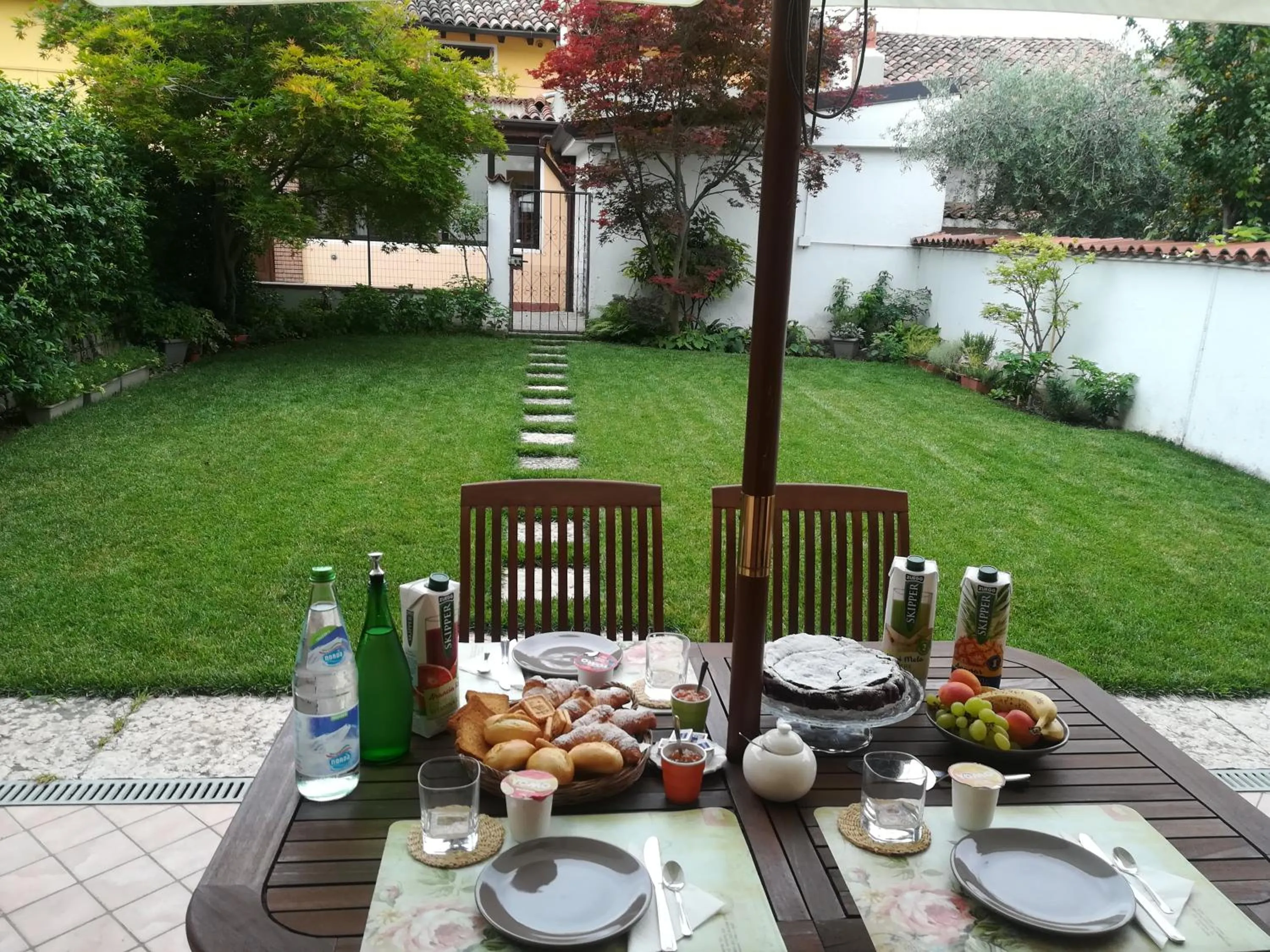 Garden in Il Colibrì Bed&Breakfast