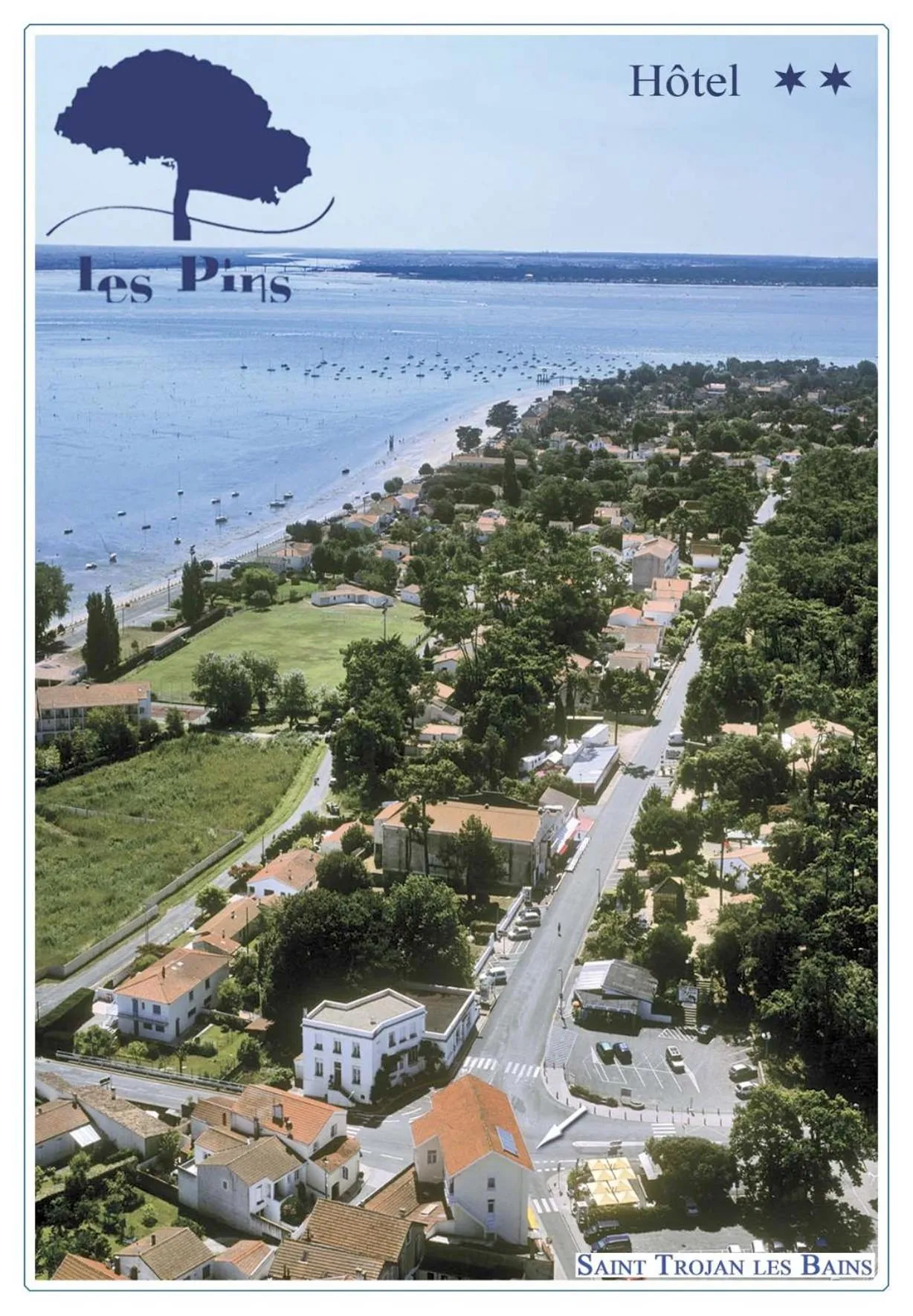 Bird's eye view in Hôtel Les Pins - Oléron