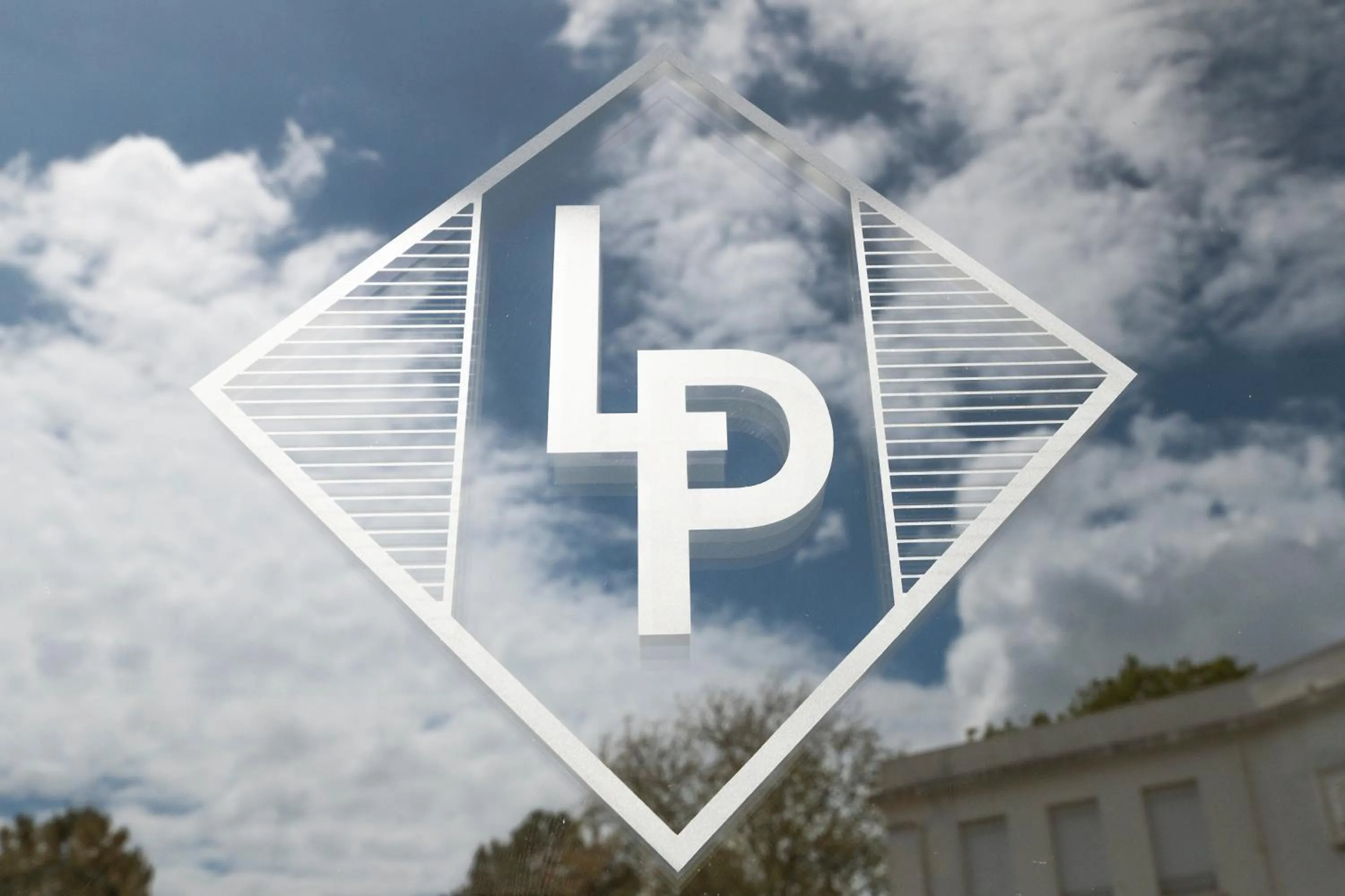 Property logo or sign in Hôtel Les Pins - Oléron