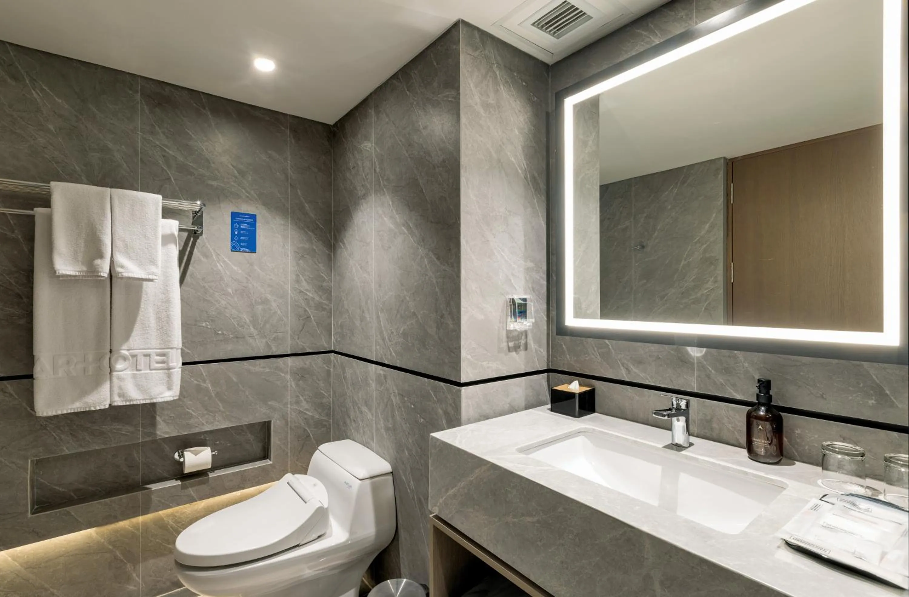 Bath in ARTOTEL Gelora Senayan Jakarta