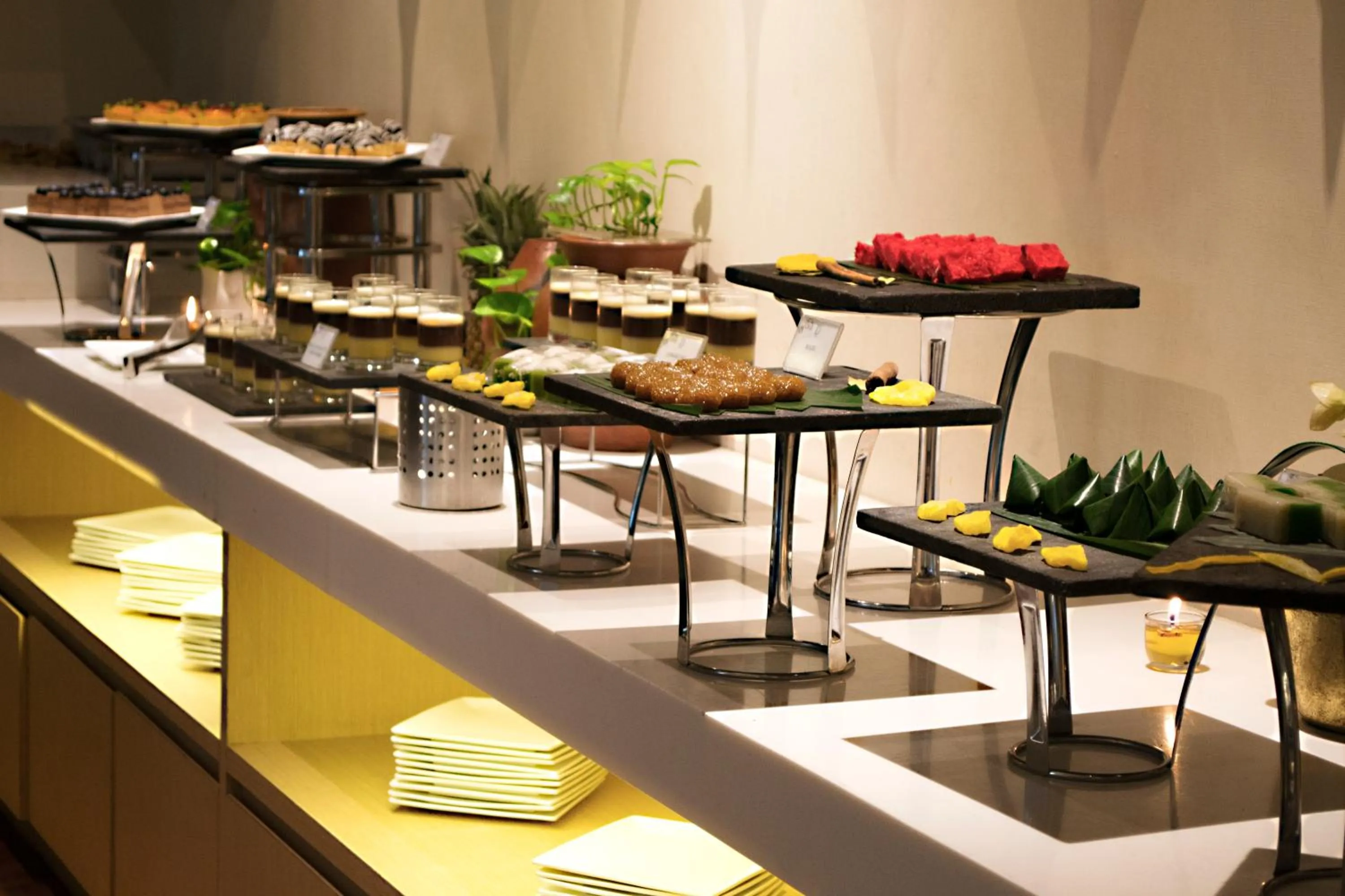 Restaurant/places to eat in ARTOTEL Gelora Senayan Jakarta