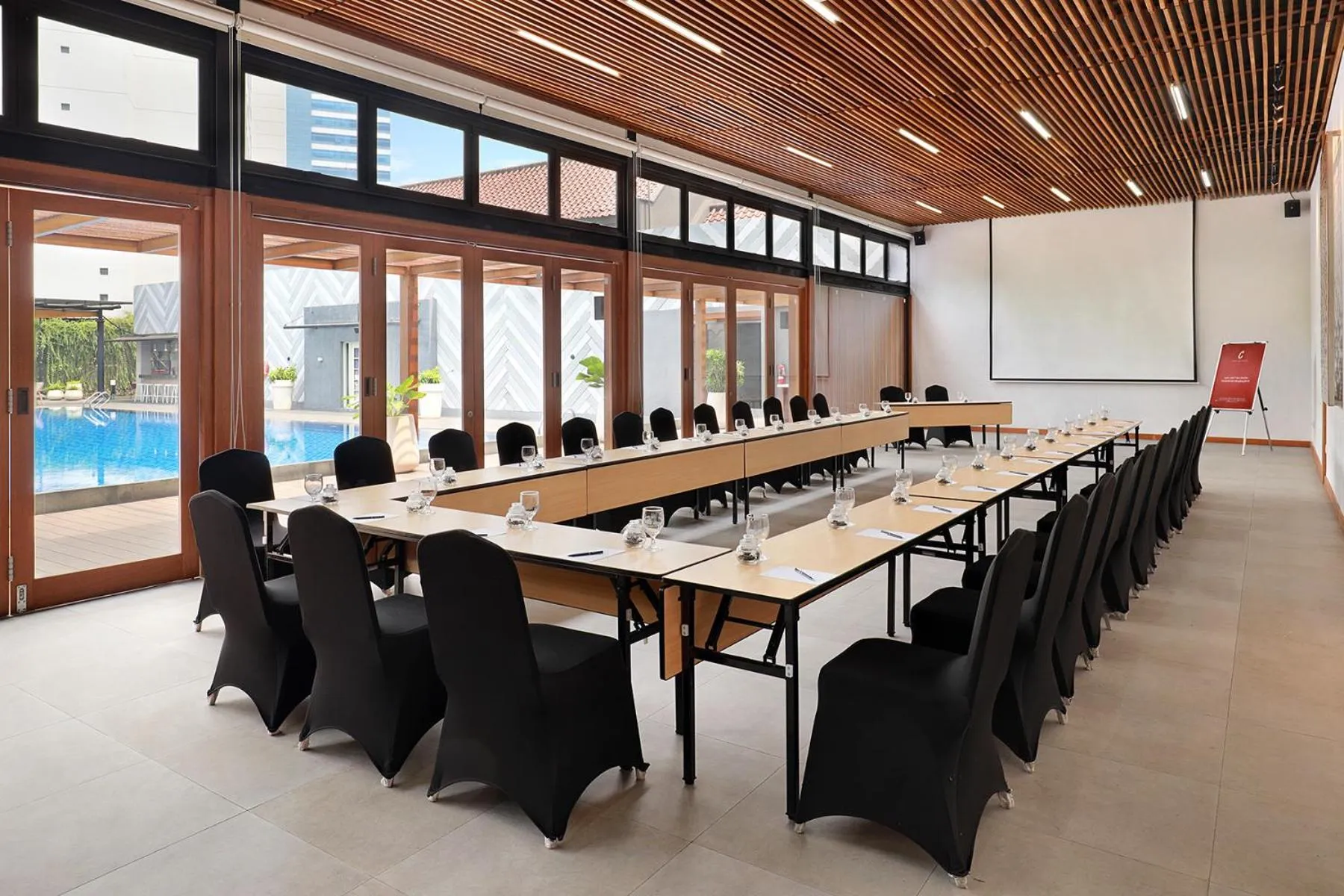 Meeting/conference room in ARTOTEL Gelora Senayan Jakarta