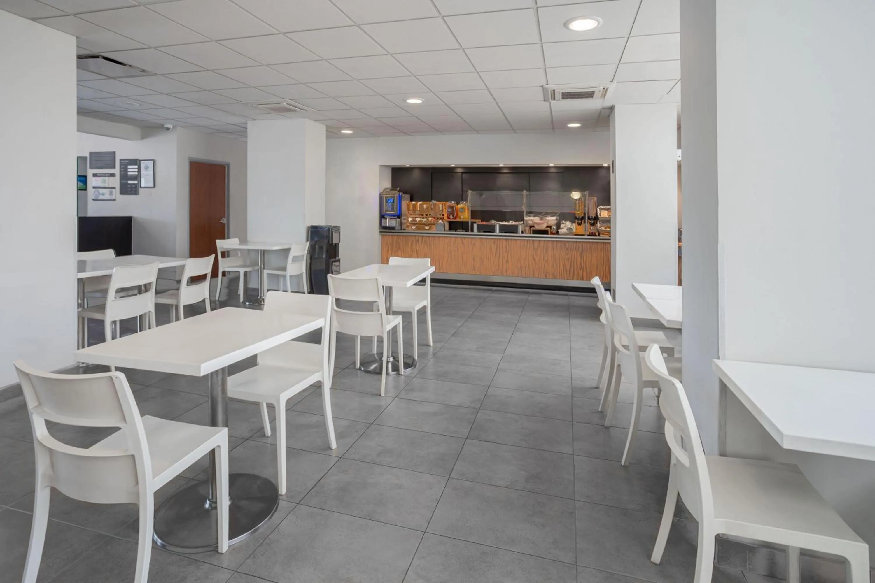 Breakfast in City Express by Marriott Durango