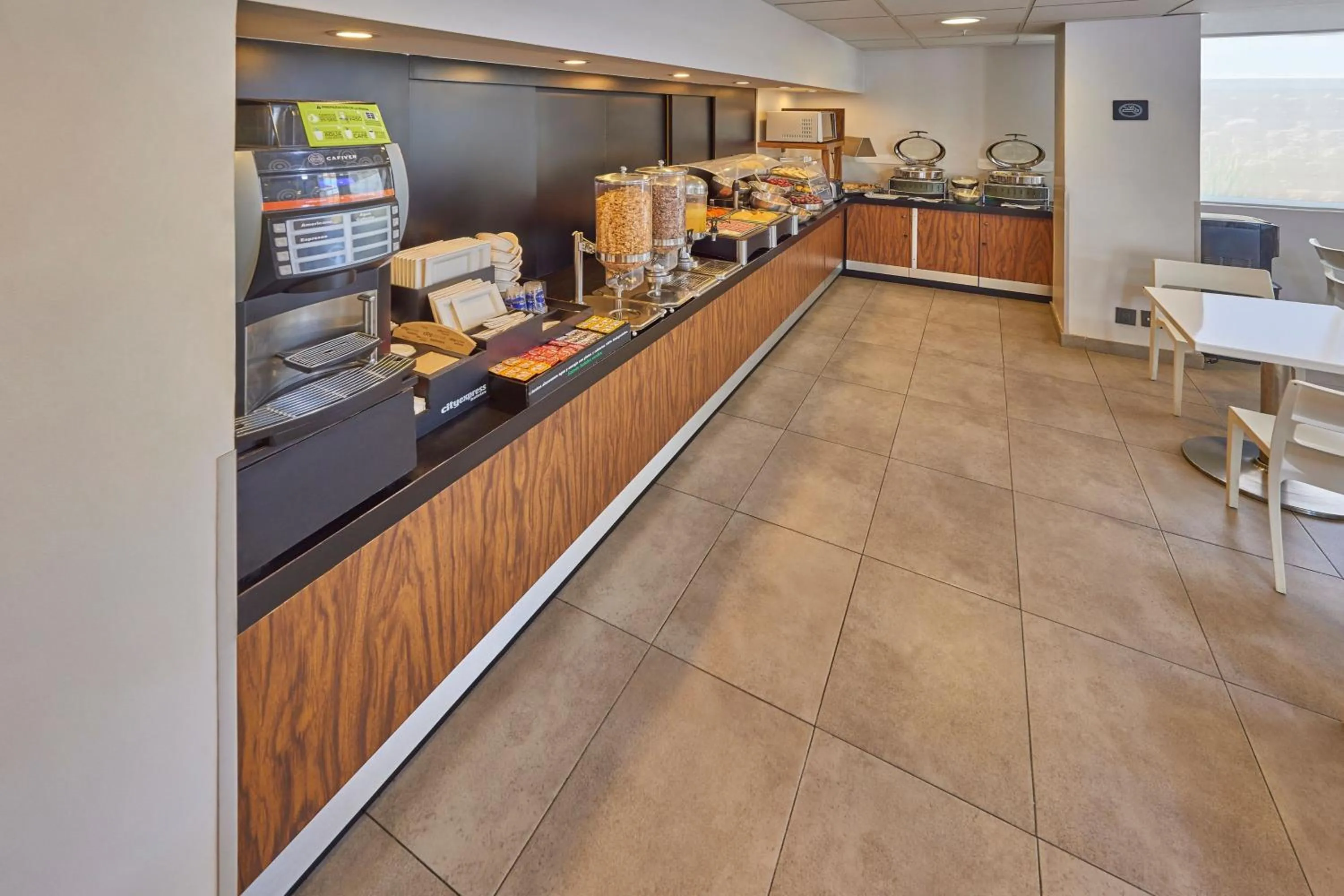 Breakfast in City Express by Marriott Durango