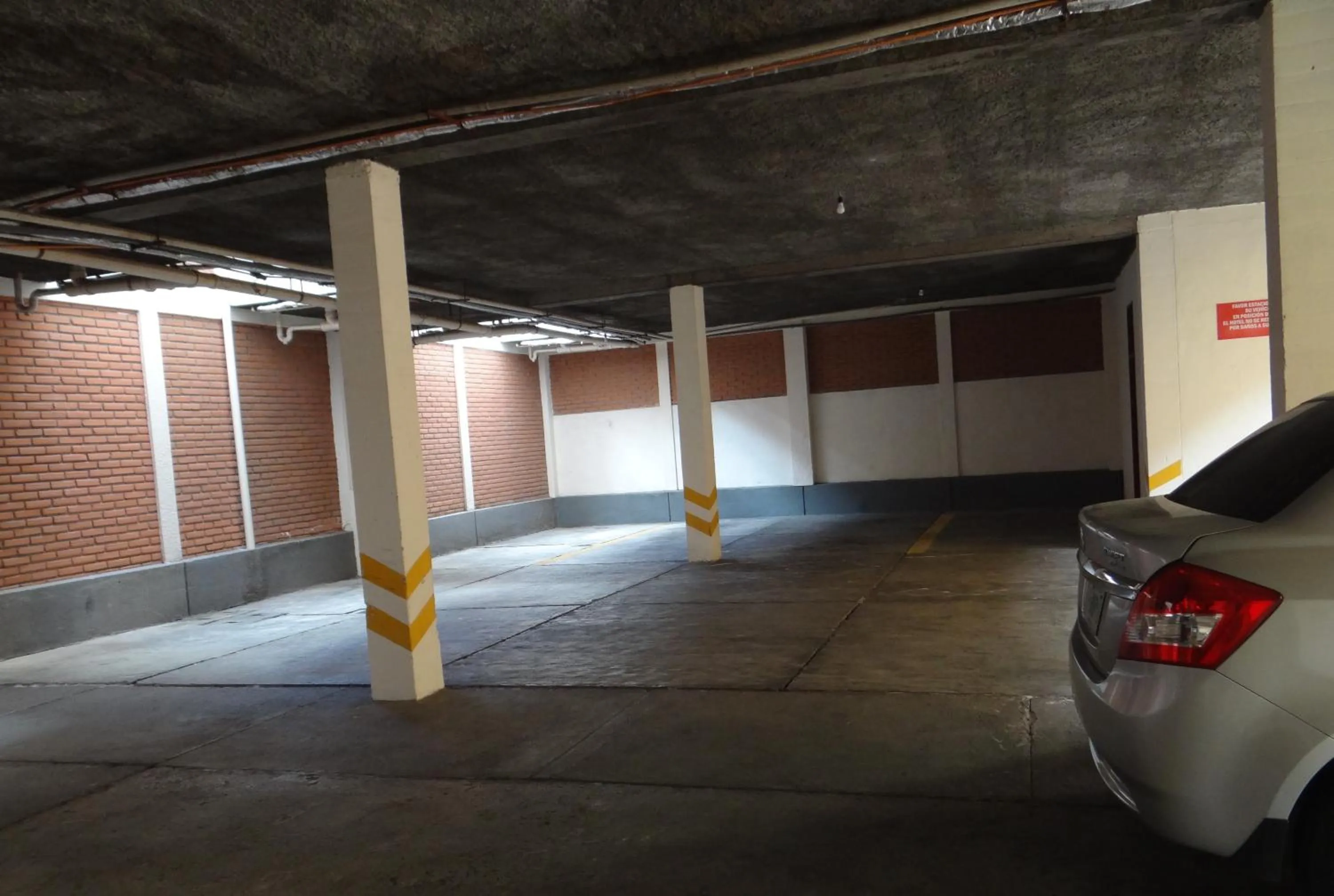 Property building in Hotel Mac Arthur