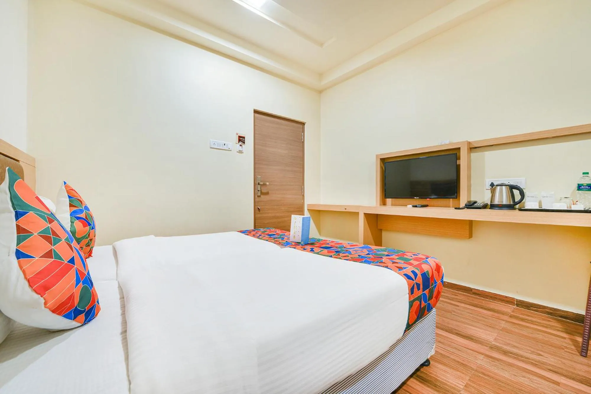 Bed in Nestlay Rooms Vanagaram