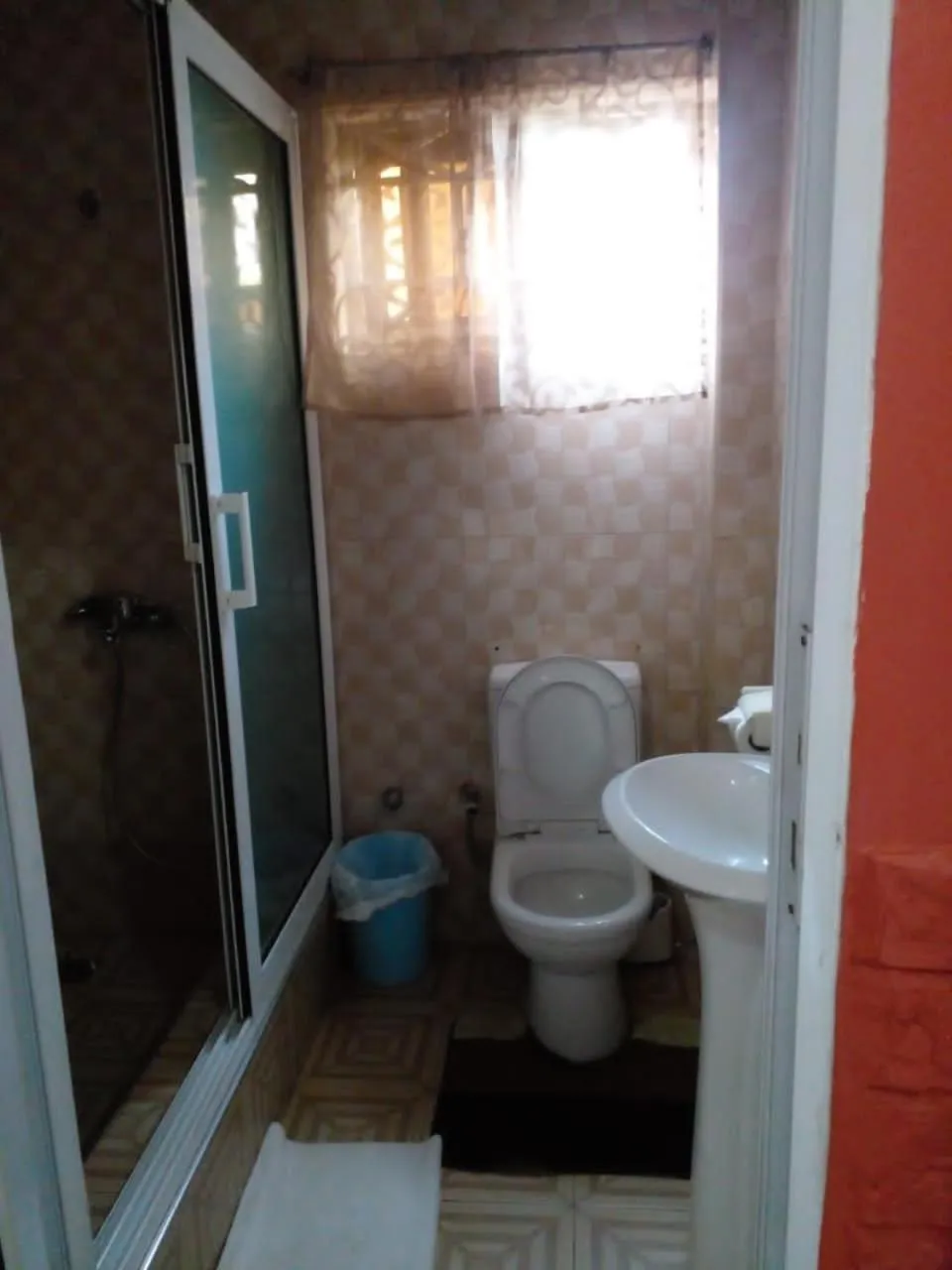 Bathroom in Hilton View Hotel